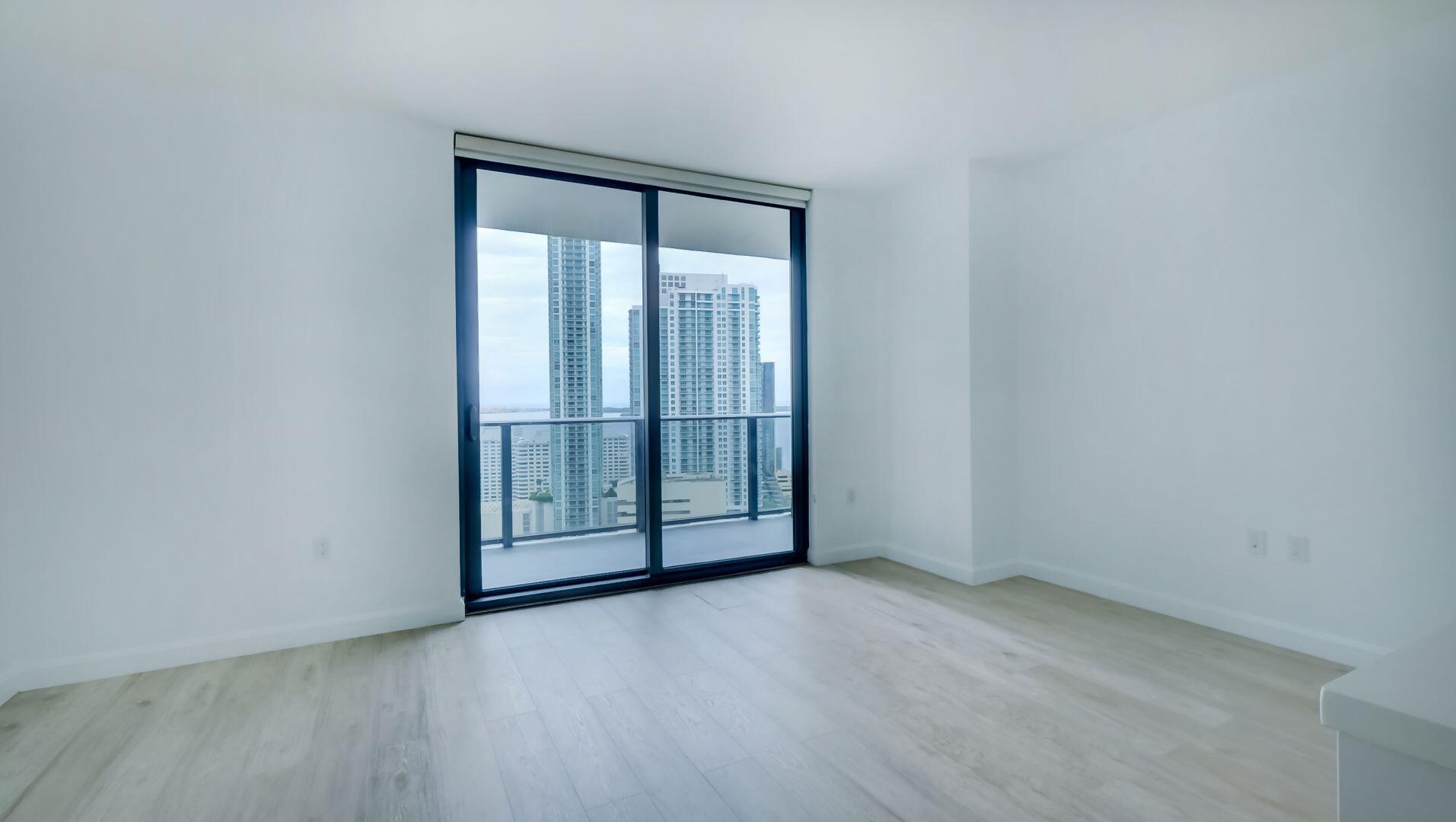45 SW 9th #2502, Miami FL 33130