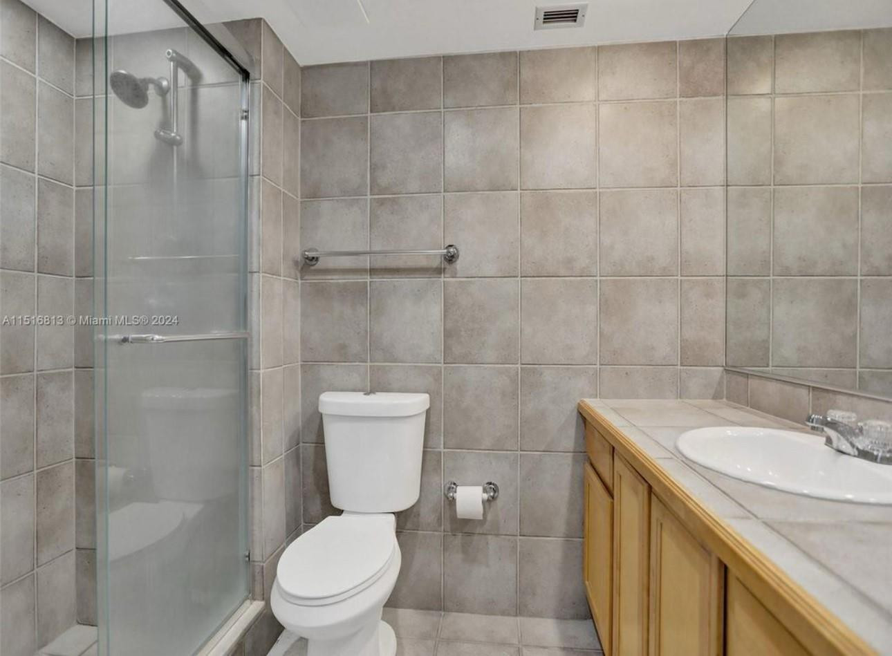 11930 N Bayshore #601, North Miami FL 33181