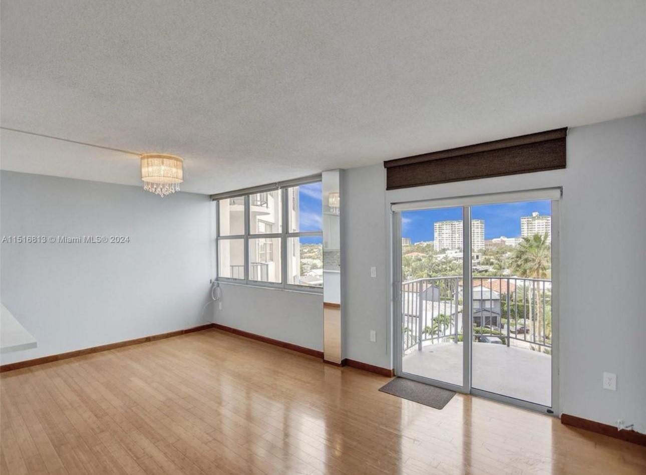 11930 N Bayshore #601, North Miami FL 33181