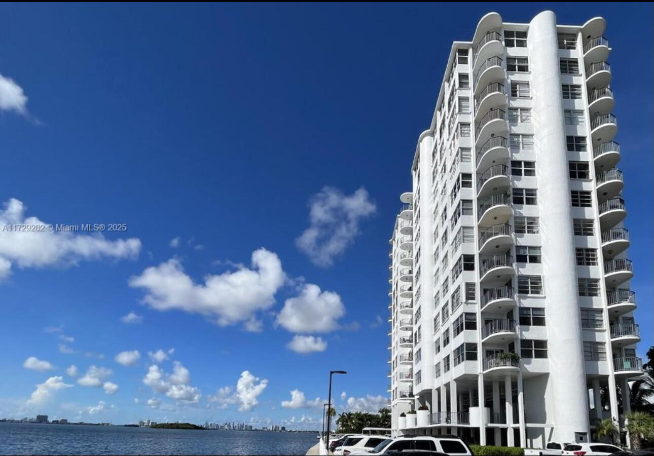 11930 N Bayshore #Ph10, North Miami FL 33181