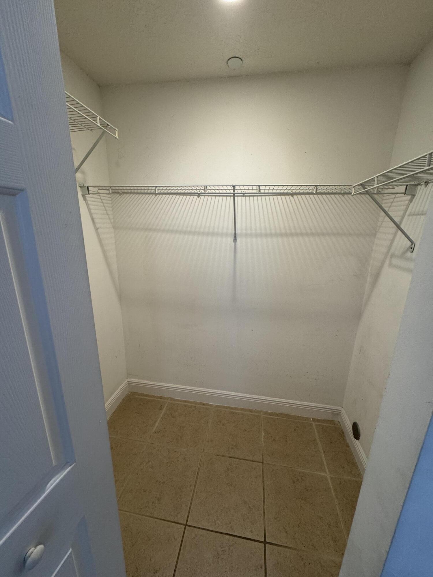 6729 Coral Lake #6729, Margate FL 33063