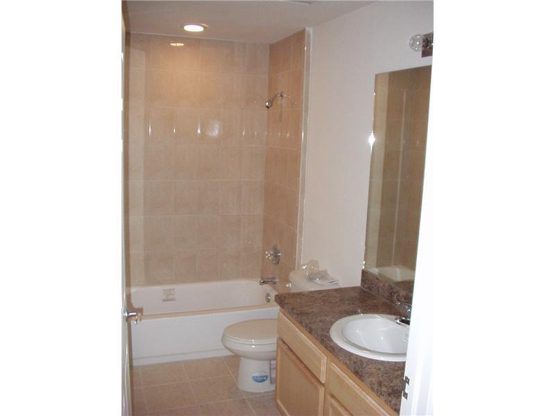 6729 Coral Lake #6729, Margate FL 33063