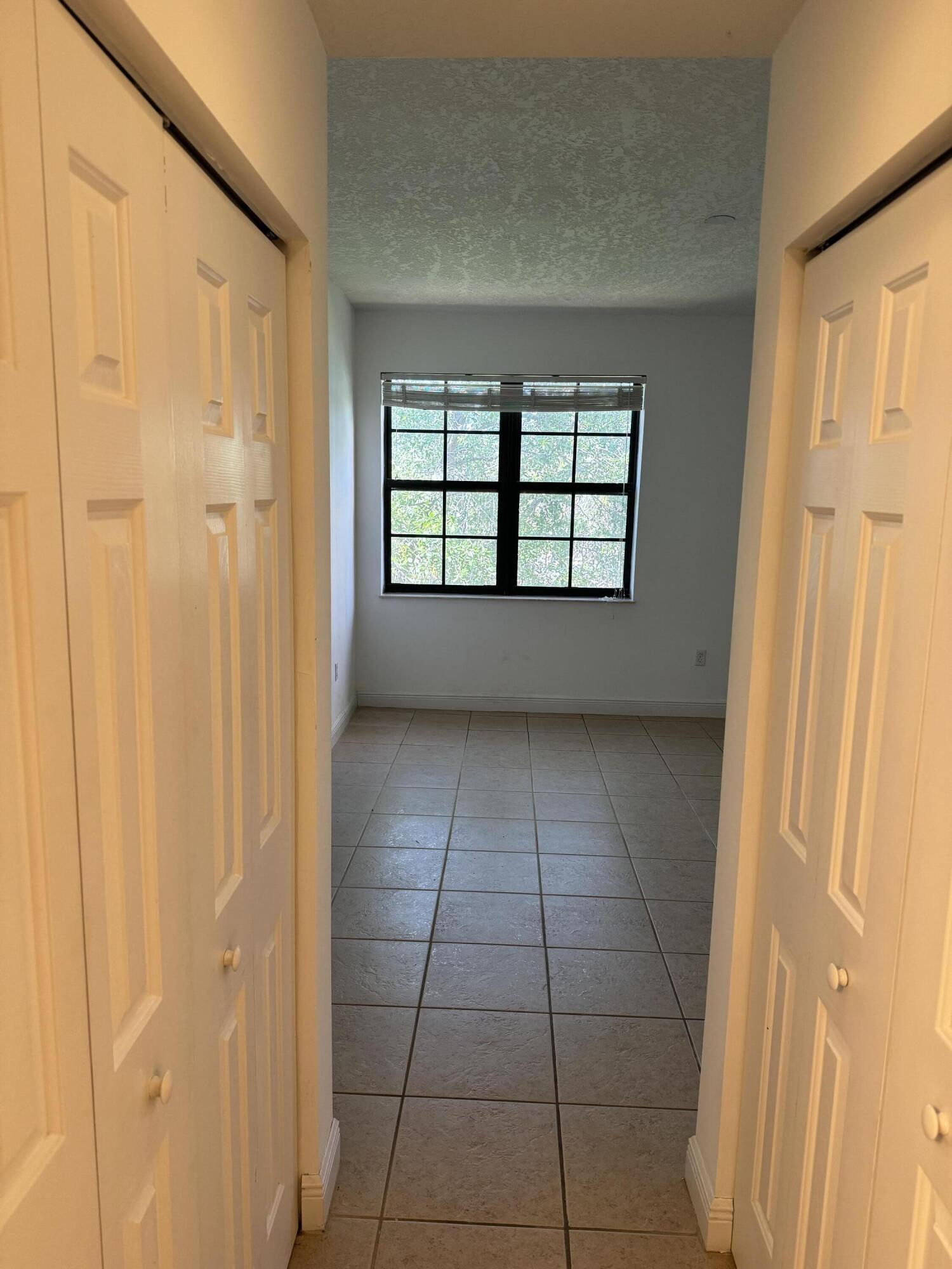 6729 Coral Lake #6729, Margate FL 33063