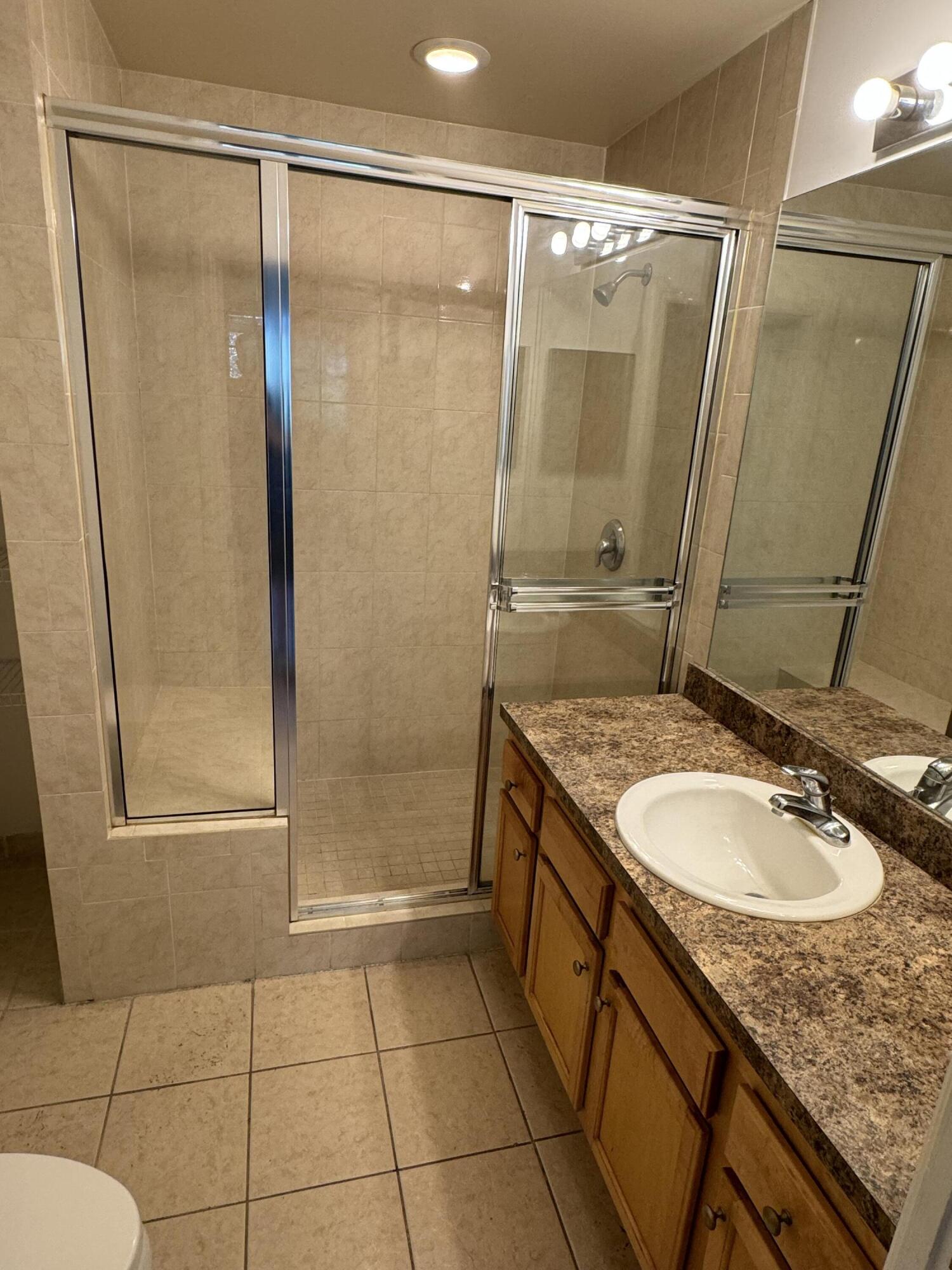 6729 Coral Lake #6729, Margate FL 33063