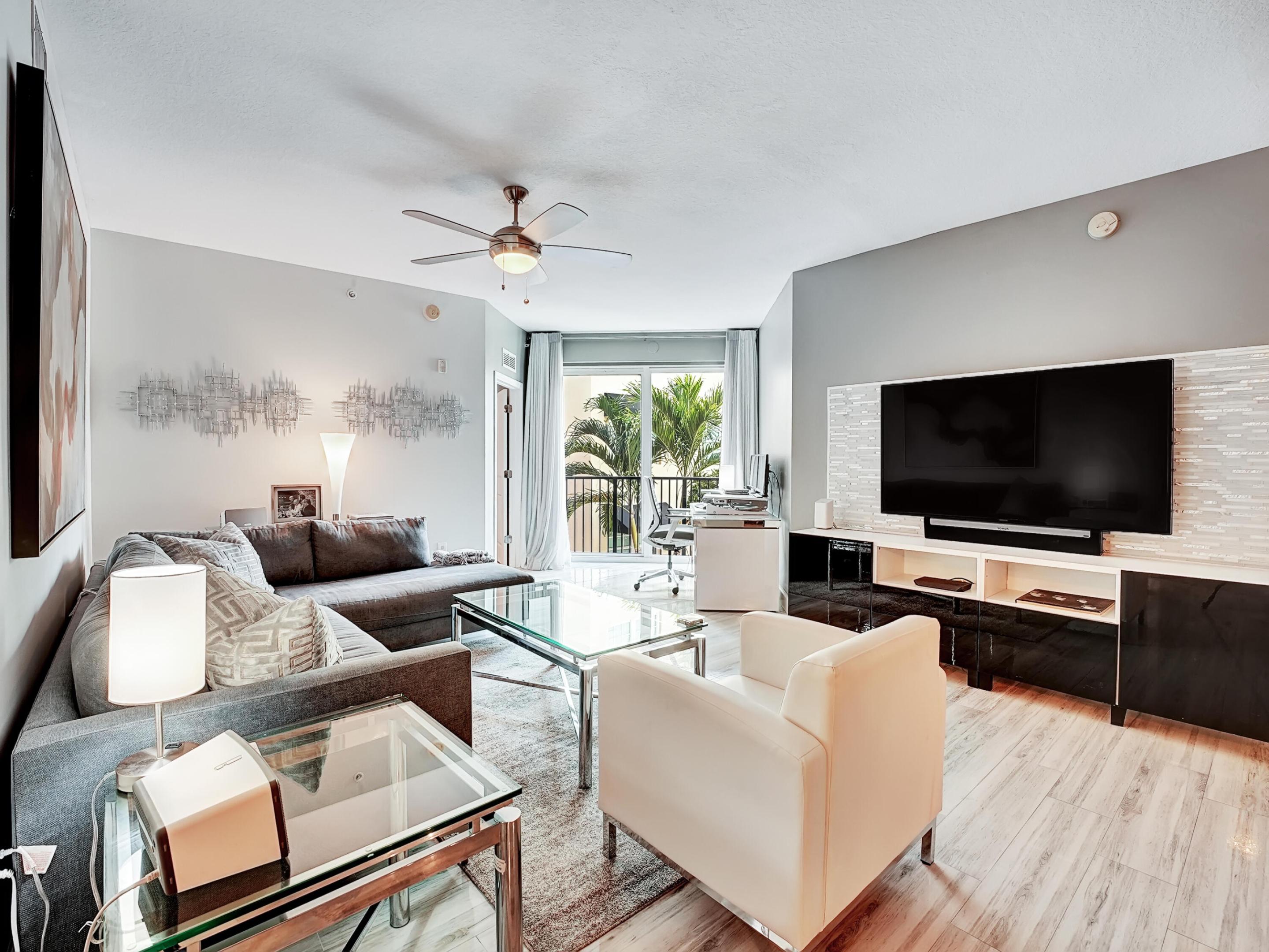 235 NE 1st #413, Delray Beach FL 33444
