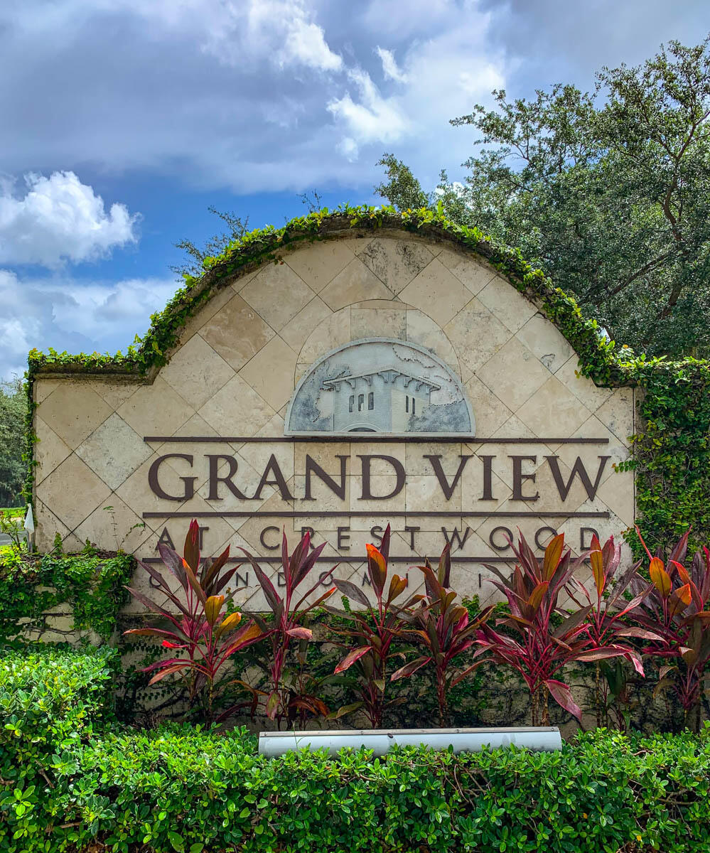 500 N Crestwood Ct #502, Royal Palm Beach FL 33411