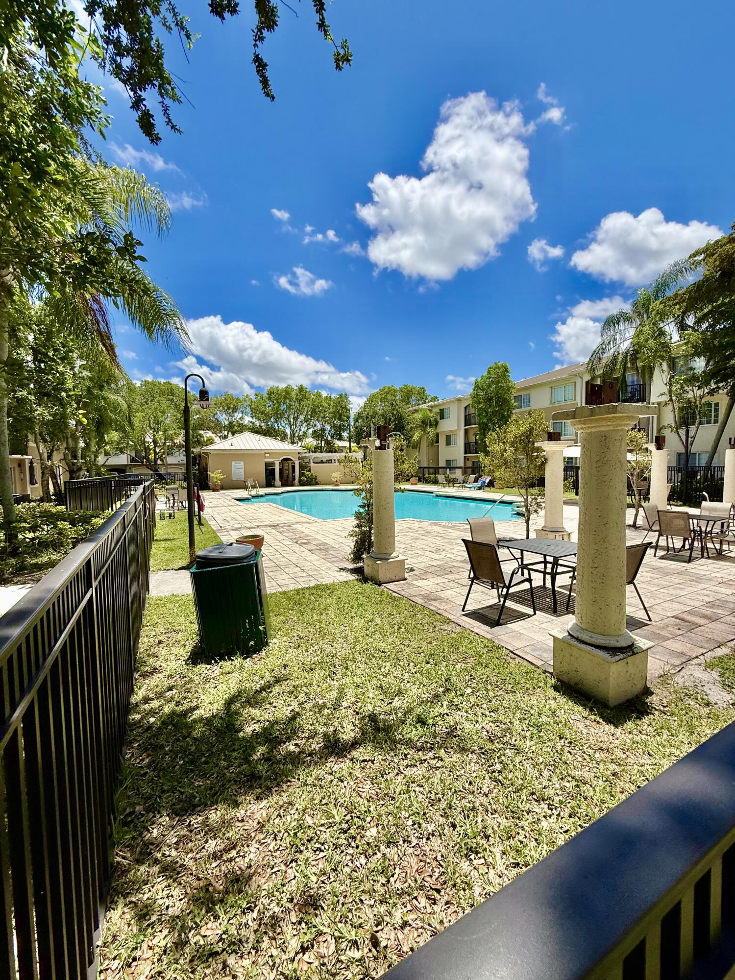 500 N Crestwood Ct #502, Royal Palm Beach FL 33411