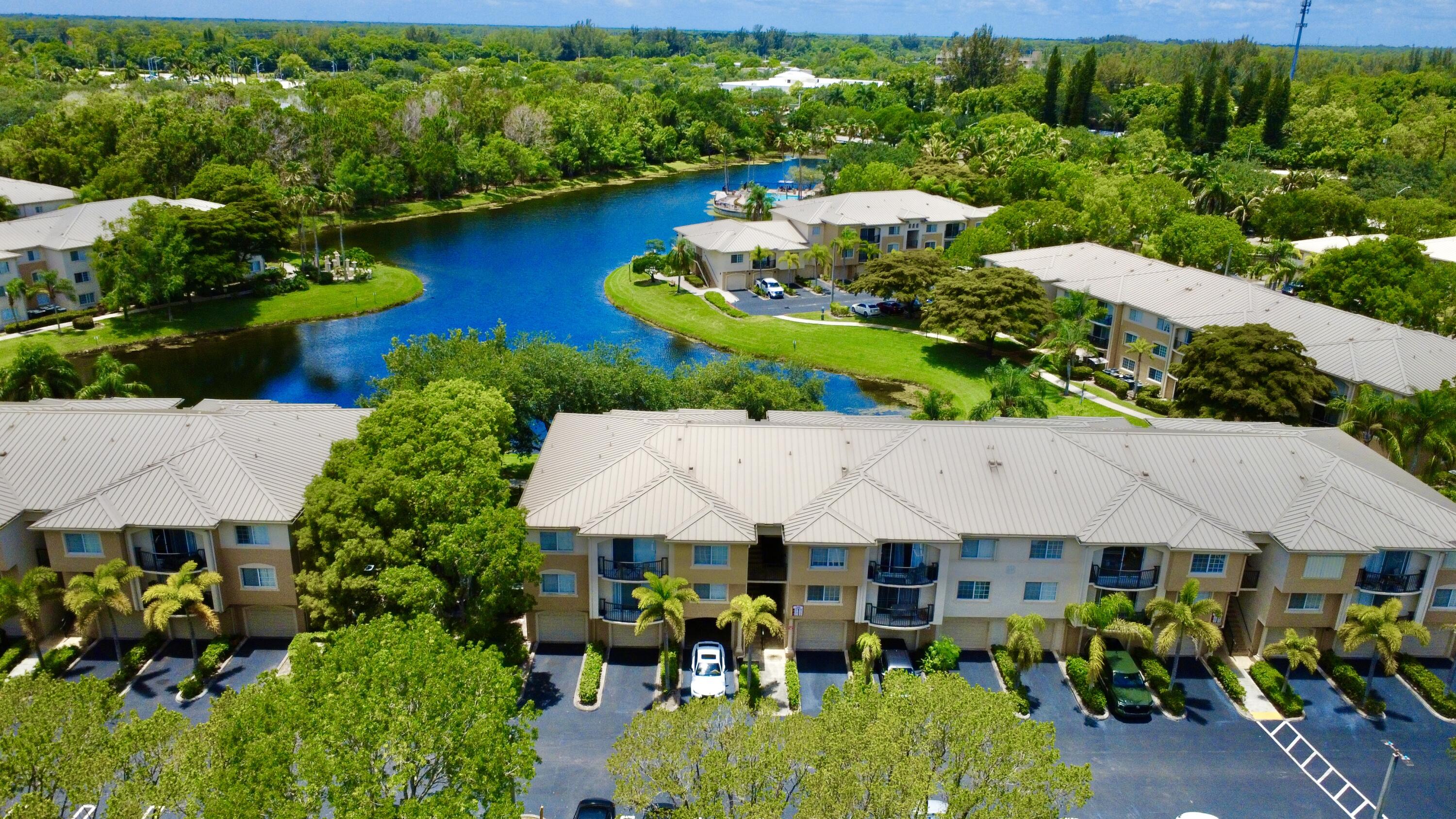 500 N Crestwood Ct #502, Royal Palm Beach FL 33411