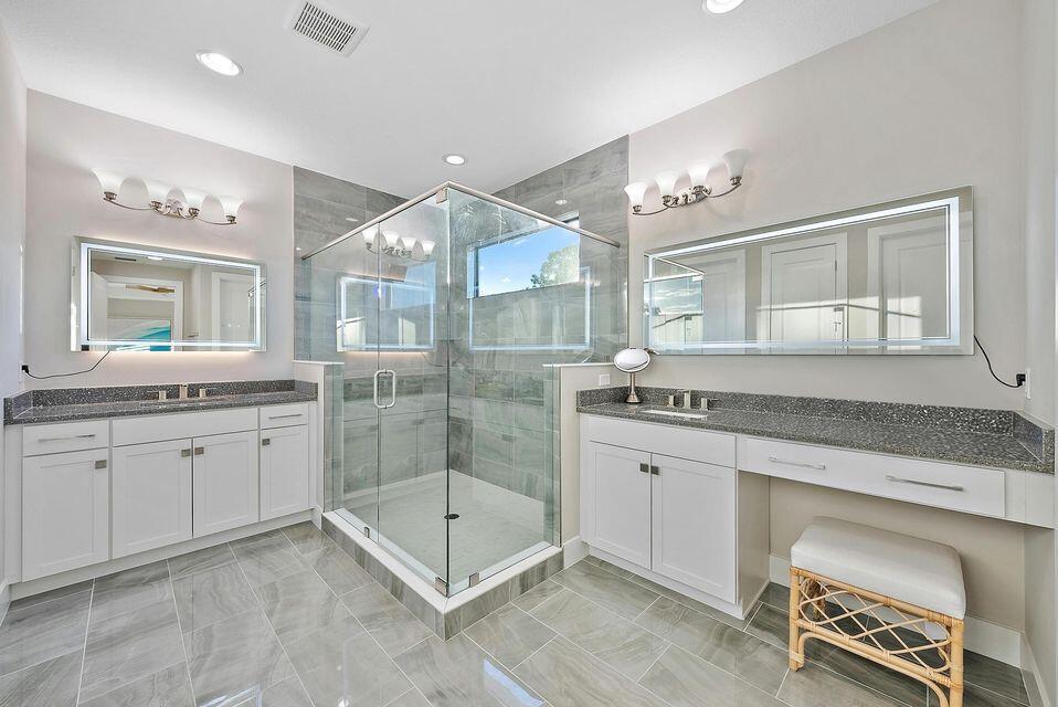 13526 Artisan, Palm Beach Gardens FL 33418