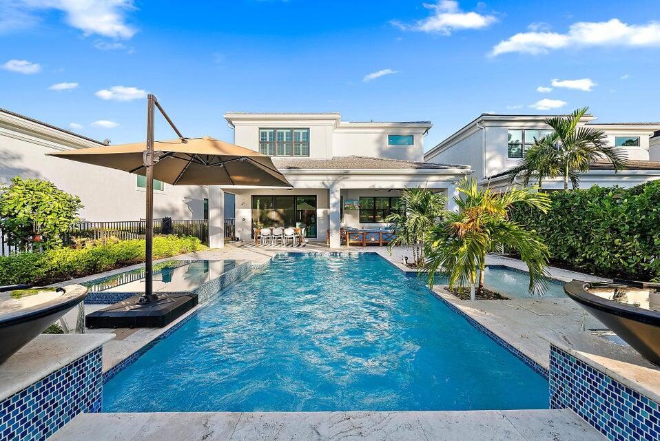 13526 Artisan, Palm Beach Gardens FL 33418