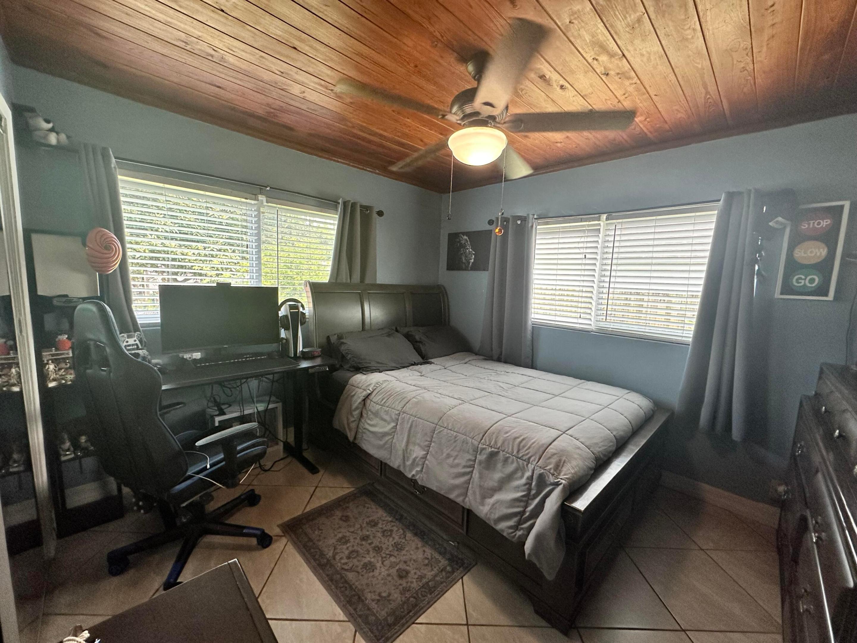 800 Ivory, Haverhill FL 33415