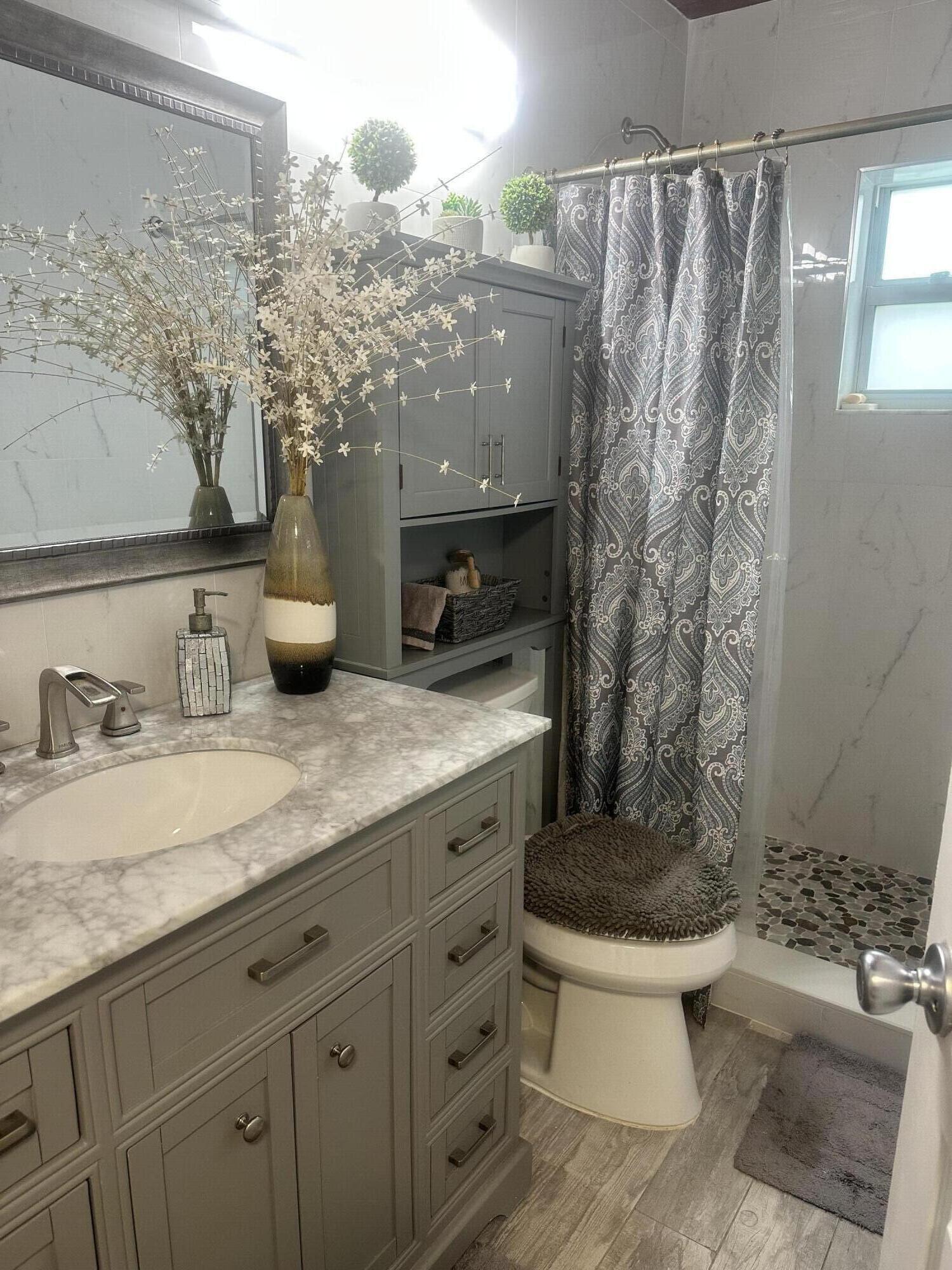 800 Ivory, Haverhill FL 33415