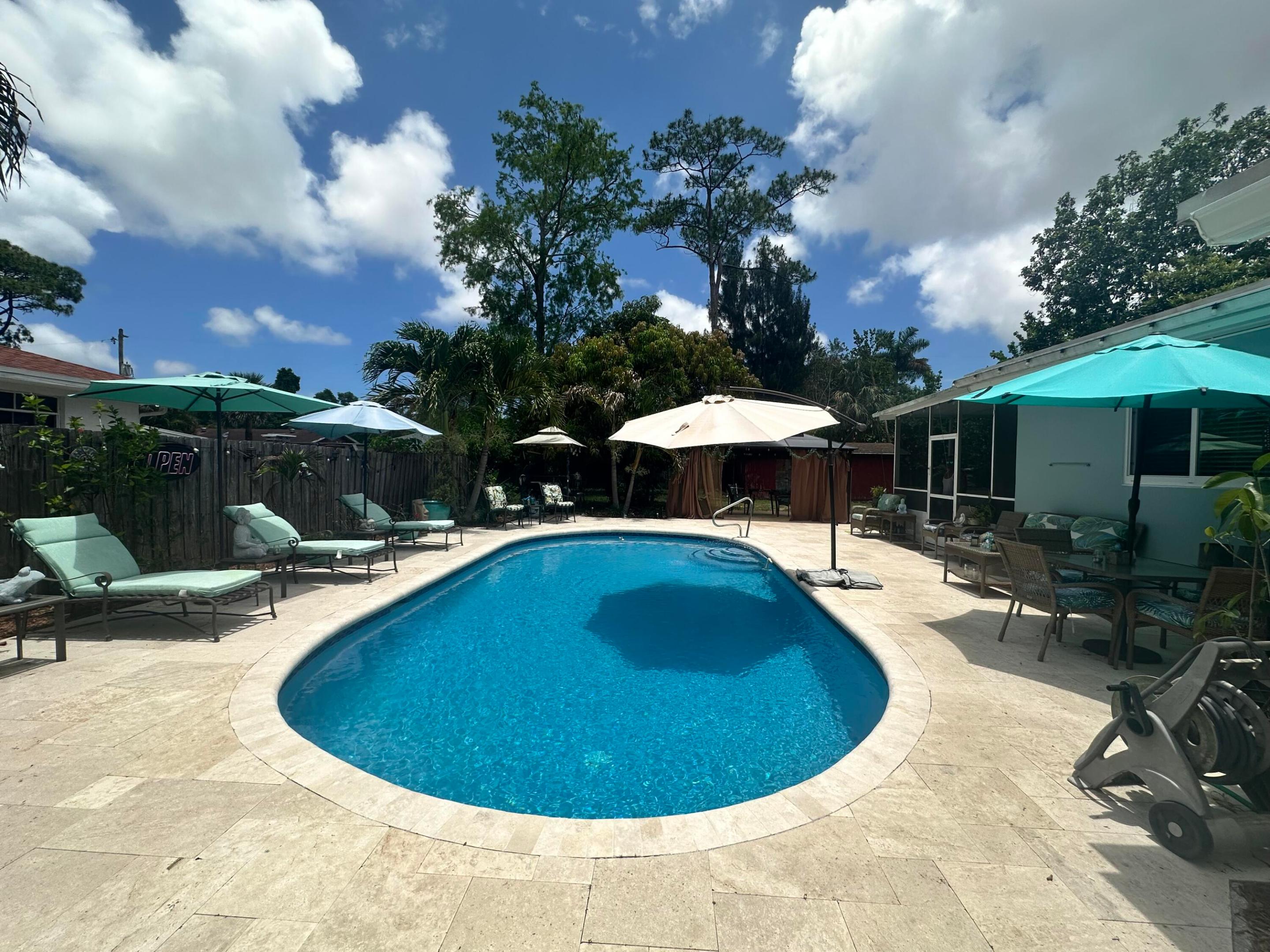 800 Ivory, Haverhill FL 33415