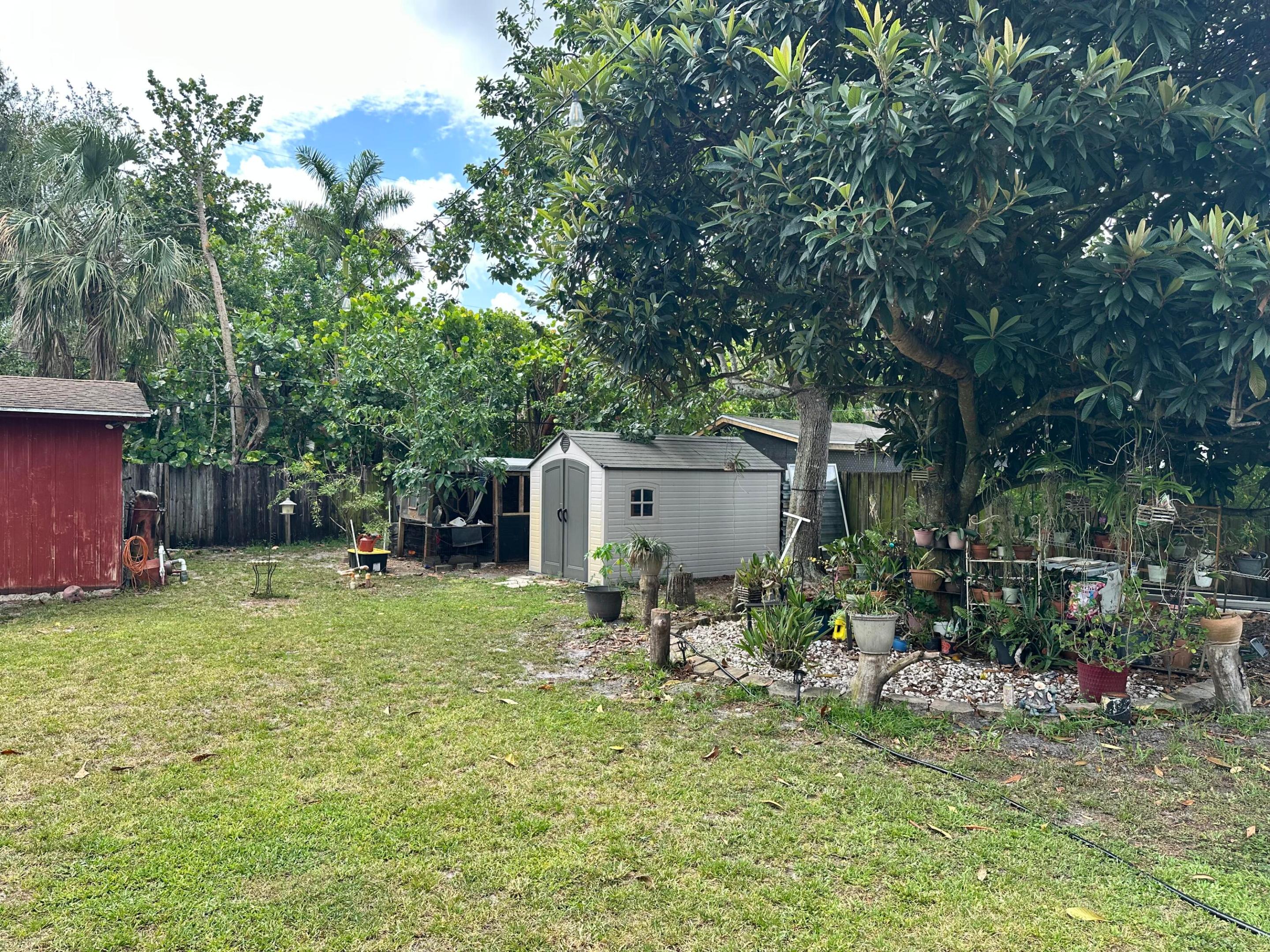 800 Ivory, Haverhill FL 33415