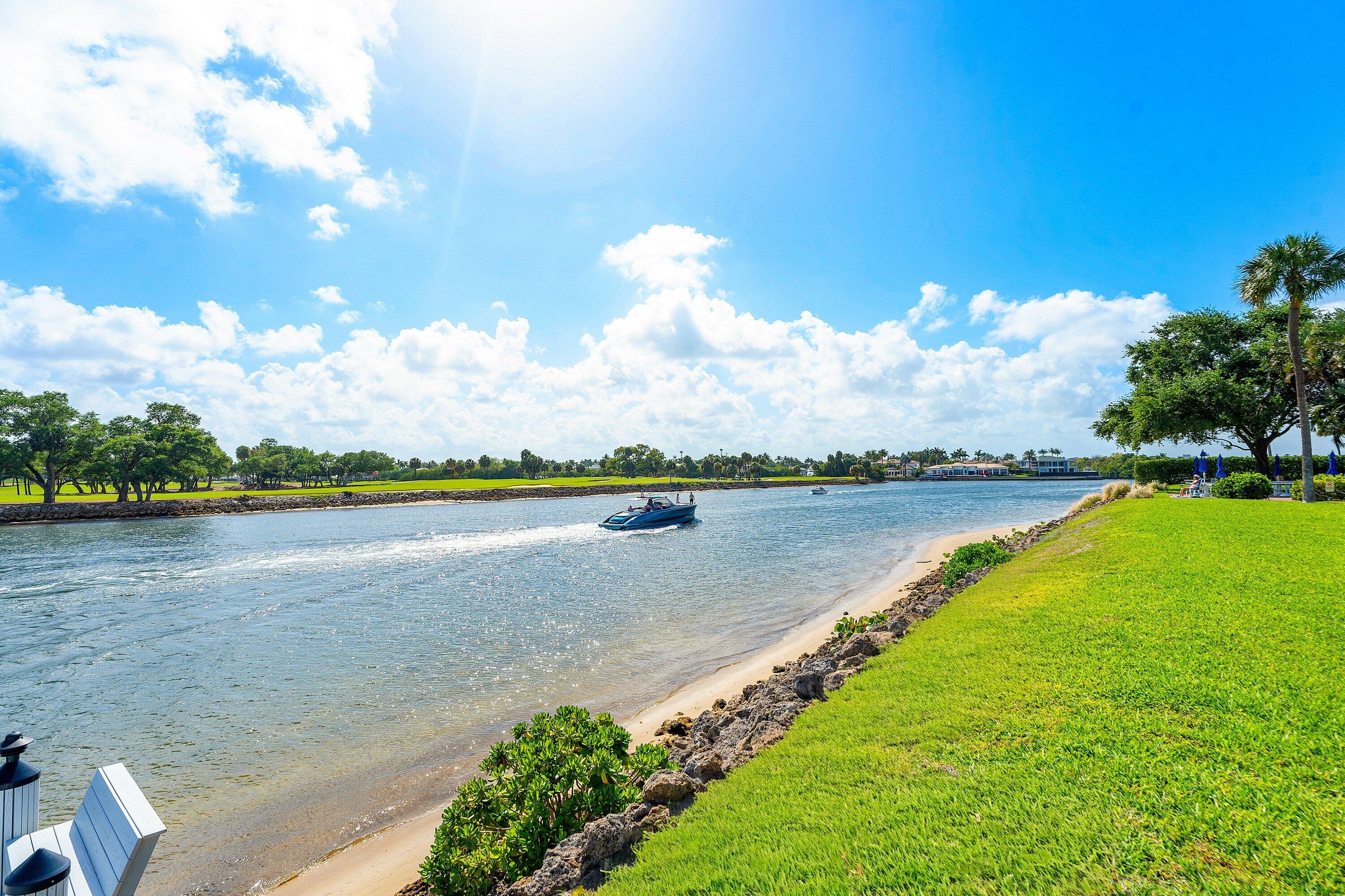 336 Golfview #Ph 12, North Palm Beach FL 33408