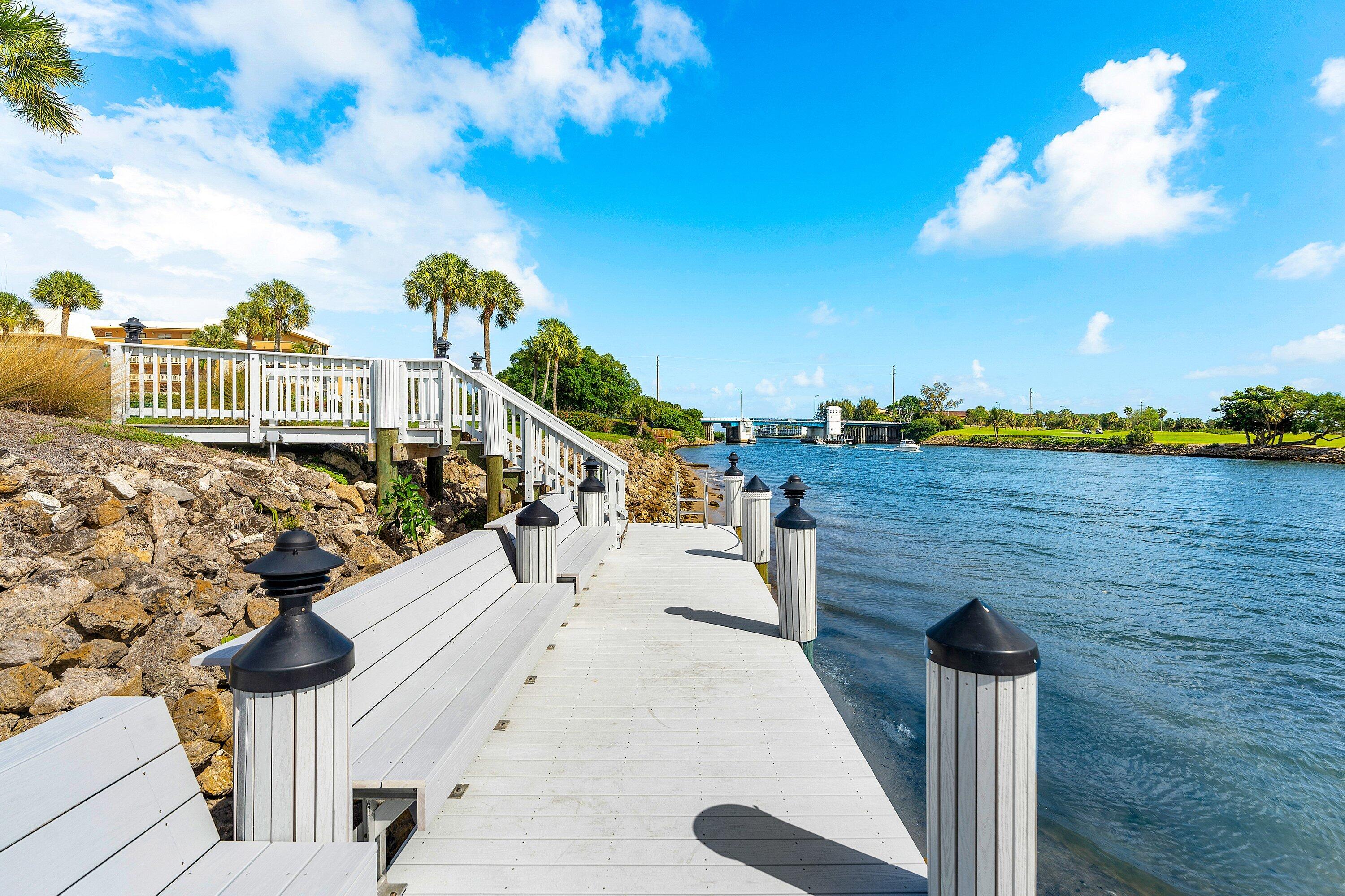 336 Golfview #Ph 12, North Palm Beach FL 33408