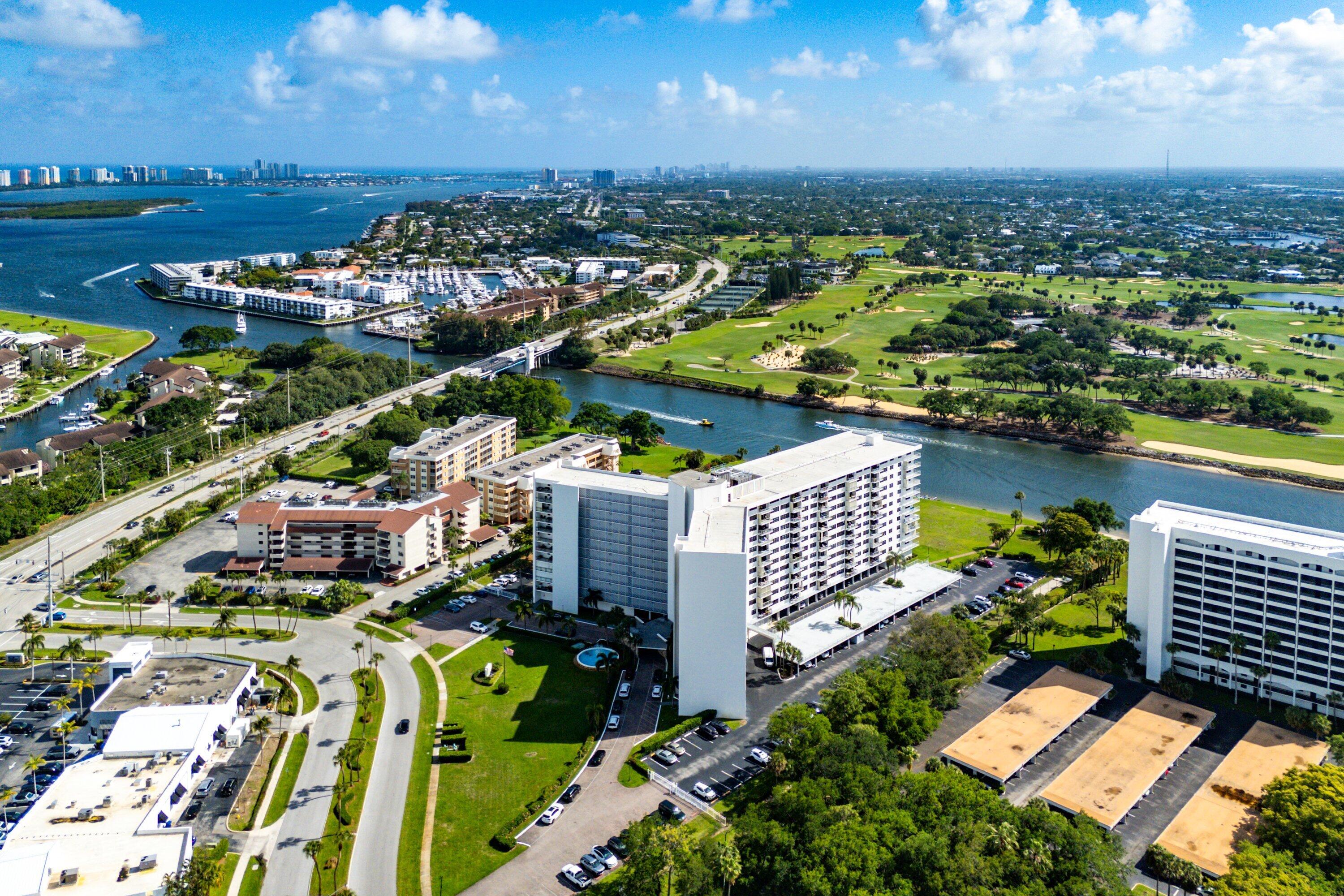 336 Golfview #Ph 12, North Palm Beach FL 33408