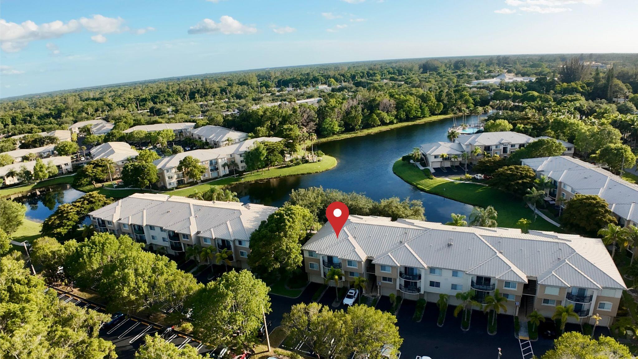 500 Crestwood #504, Royal Palm Beach FL 33411