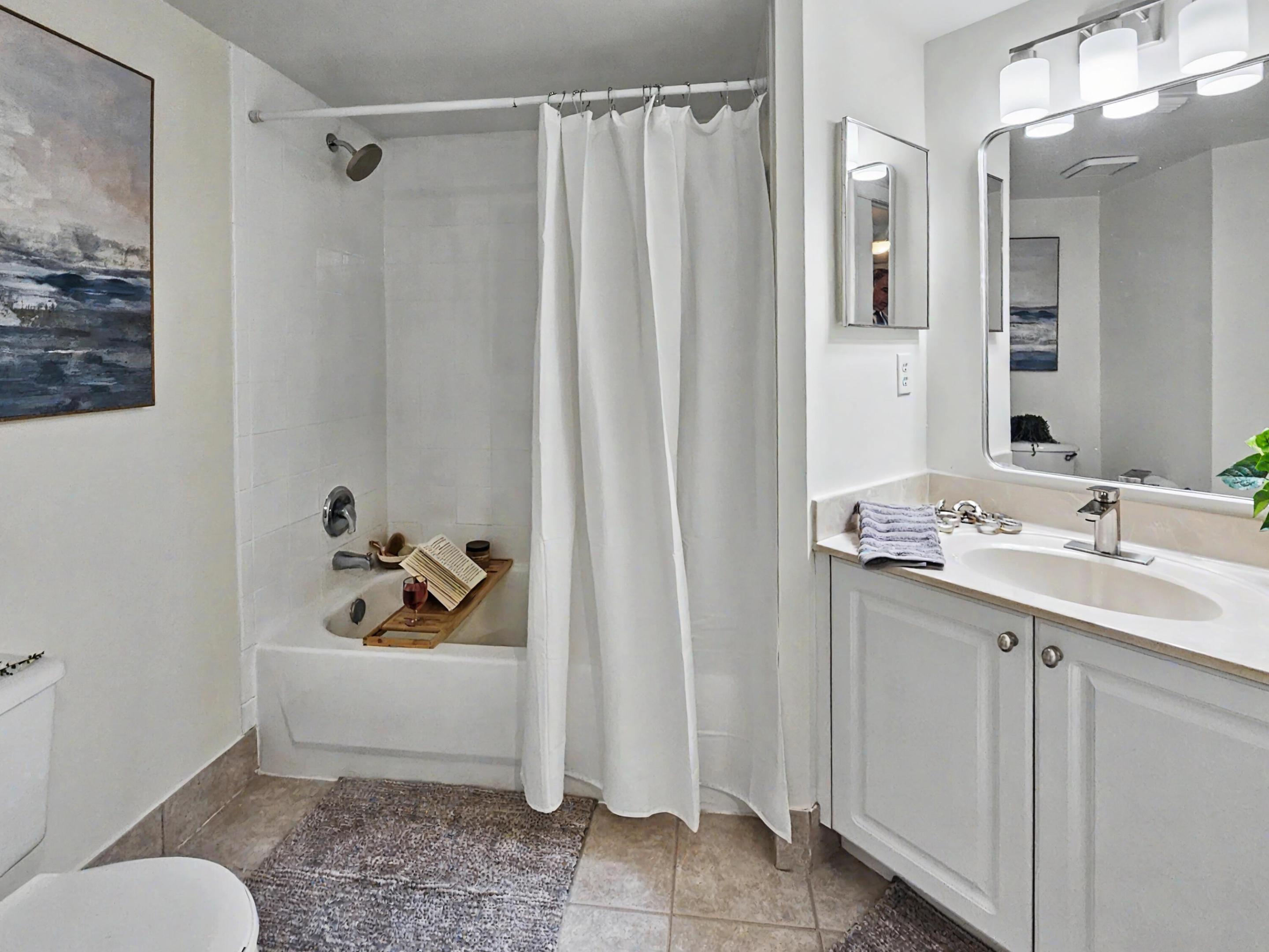 500 Crestwood #504, Royal Palm Beach FL 33411