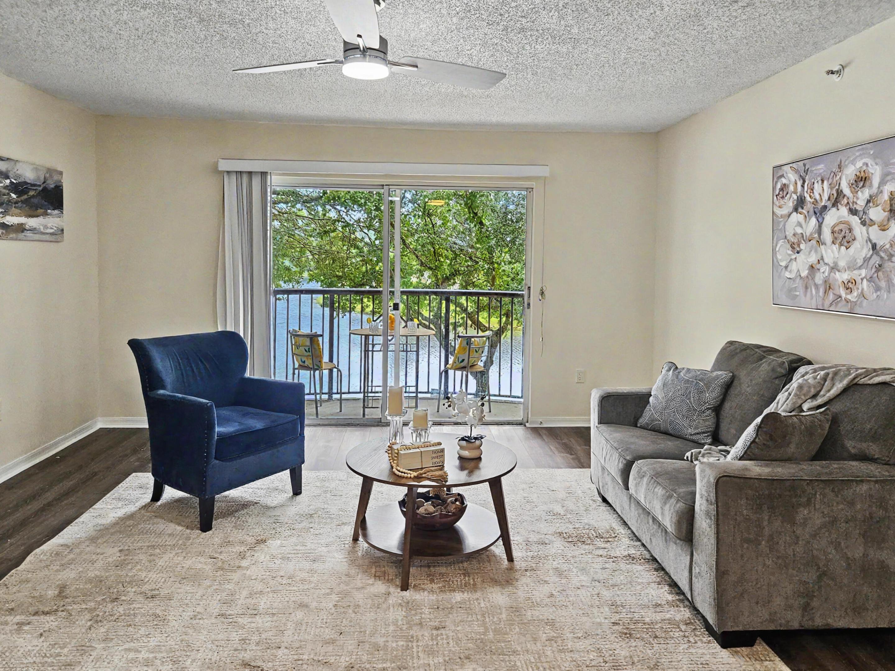 500 Crestwood #504, Royal Palm Beach FL 33411
