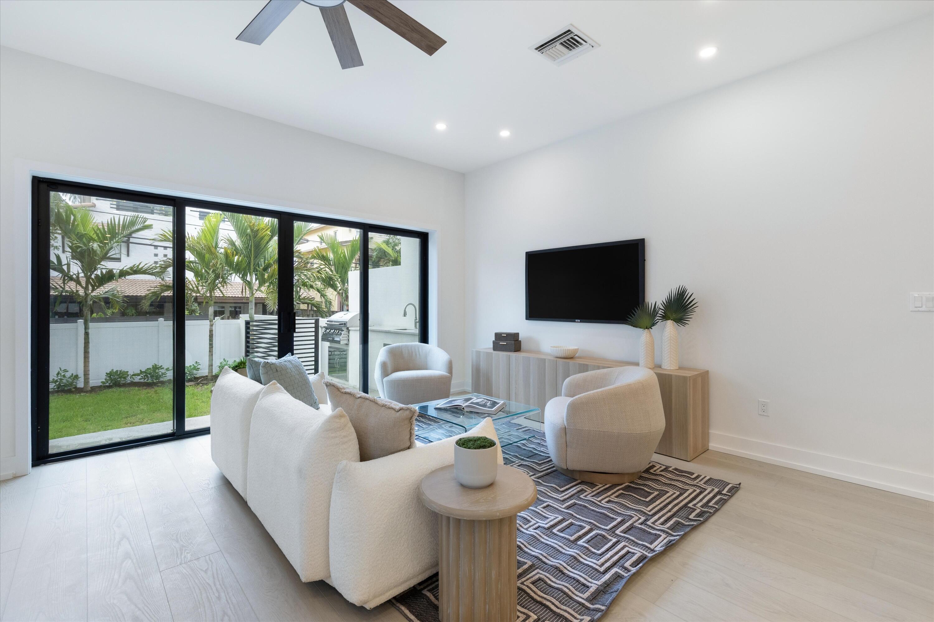 507 SW 11th, Fort Lauderdale FL 33315