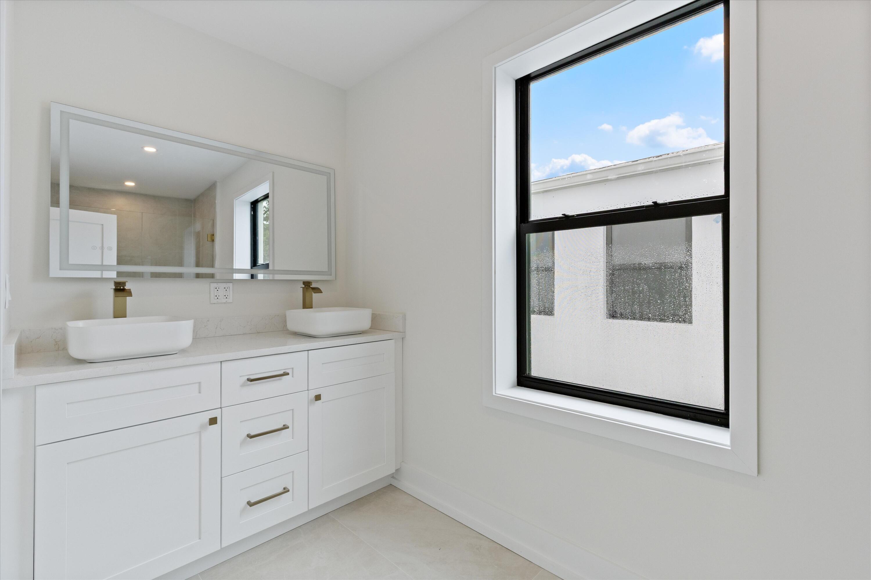 507 SW 11th, Fort Lauderdale FL 33315