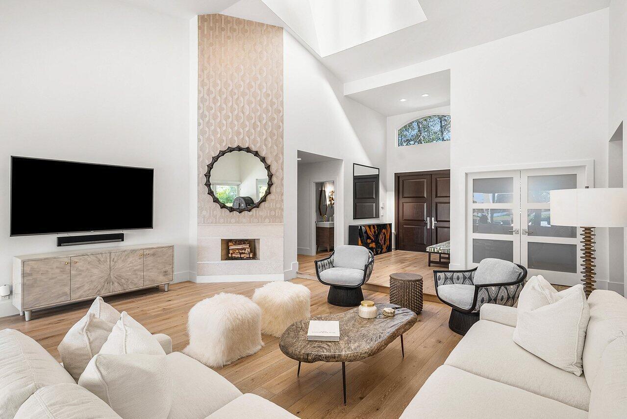 215 Island, Jupiter FL 33477
