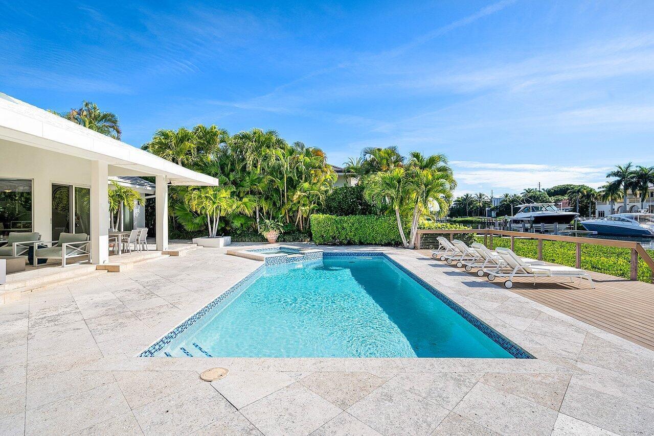 215 Island, Jupiter FL 33477