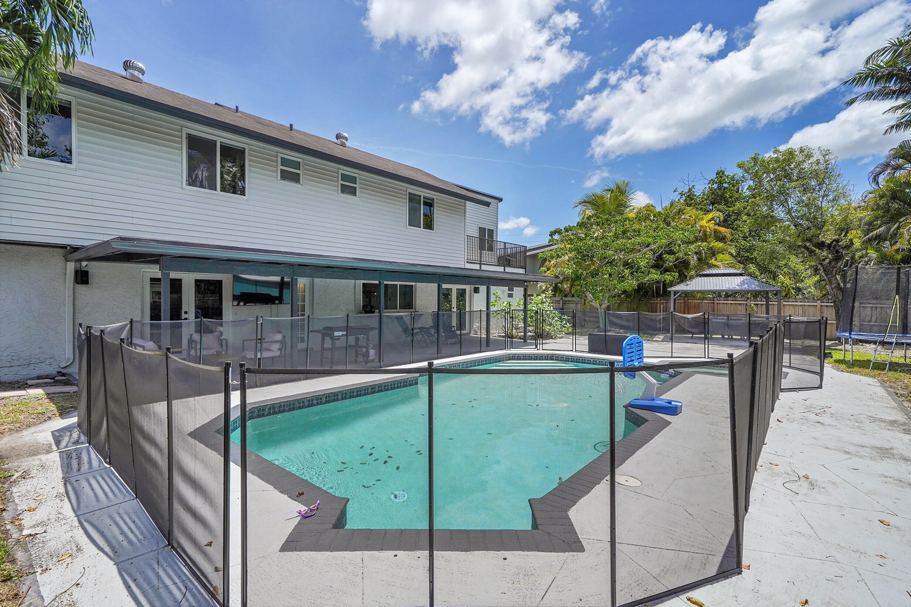 10108 SW 53rd, Cooper City FL 33328