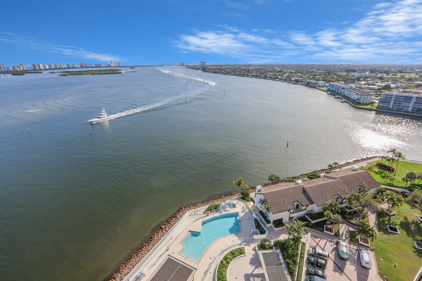 100 Lakeshore #1755, North Palm Beach FL 33408