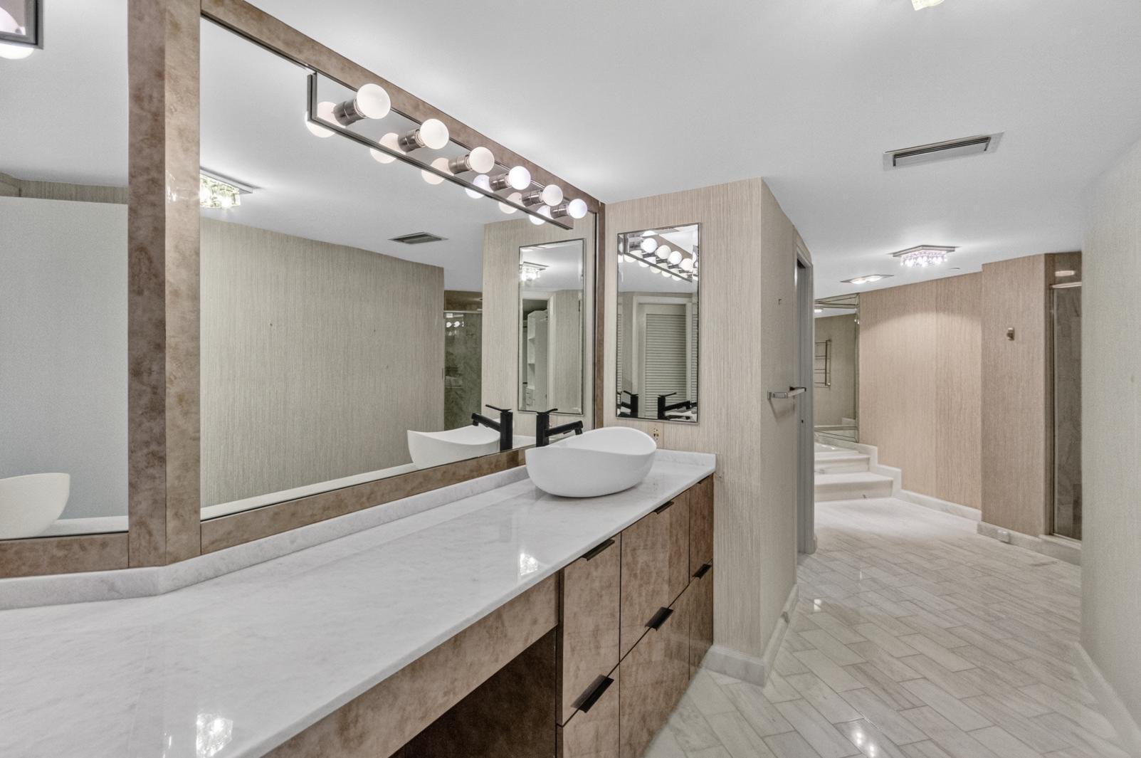 100 Lakeshore #1755, North Palm Beach FL 33408