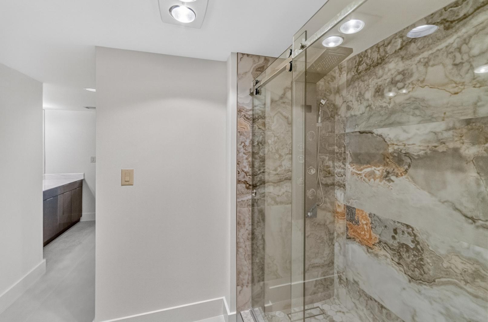 100 Lakeshore #1755, North Palm Beach FL 33408