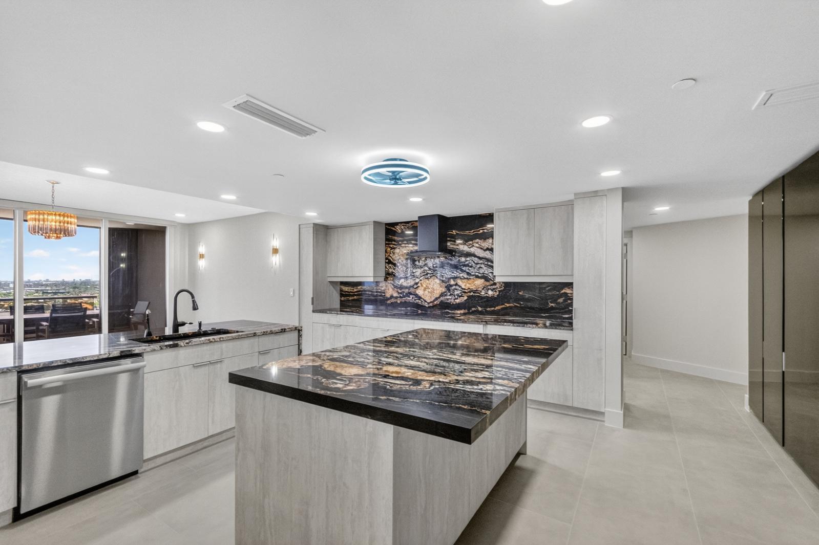 100 Lakeshore #1755, North Palm Beach FL 33408