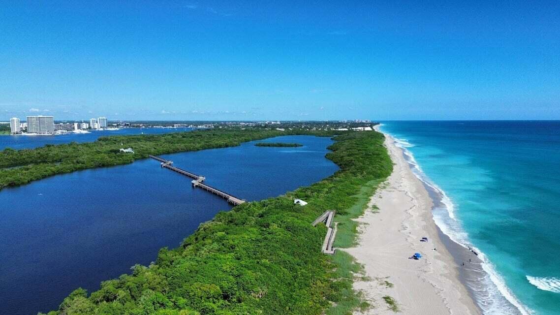 100 Lakeshore #1755, North Palm Beach FL 33408
