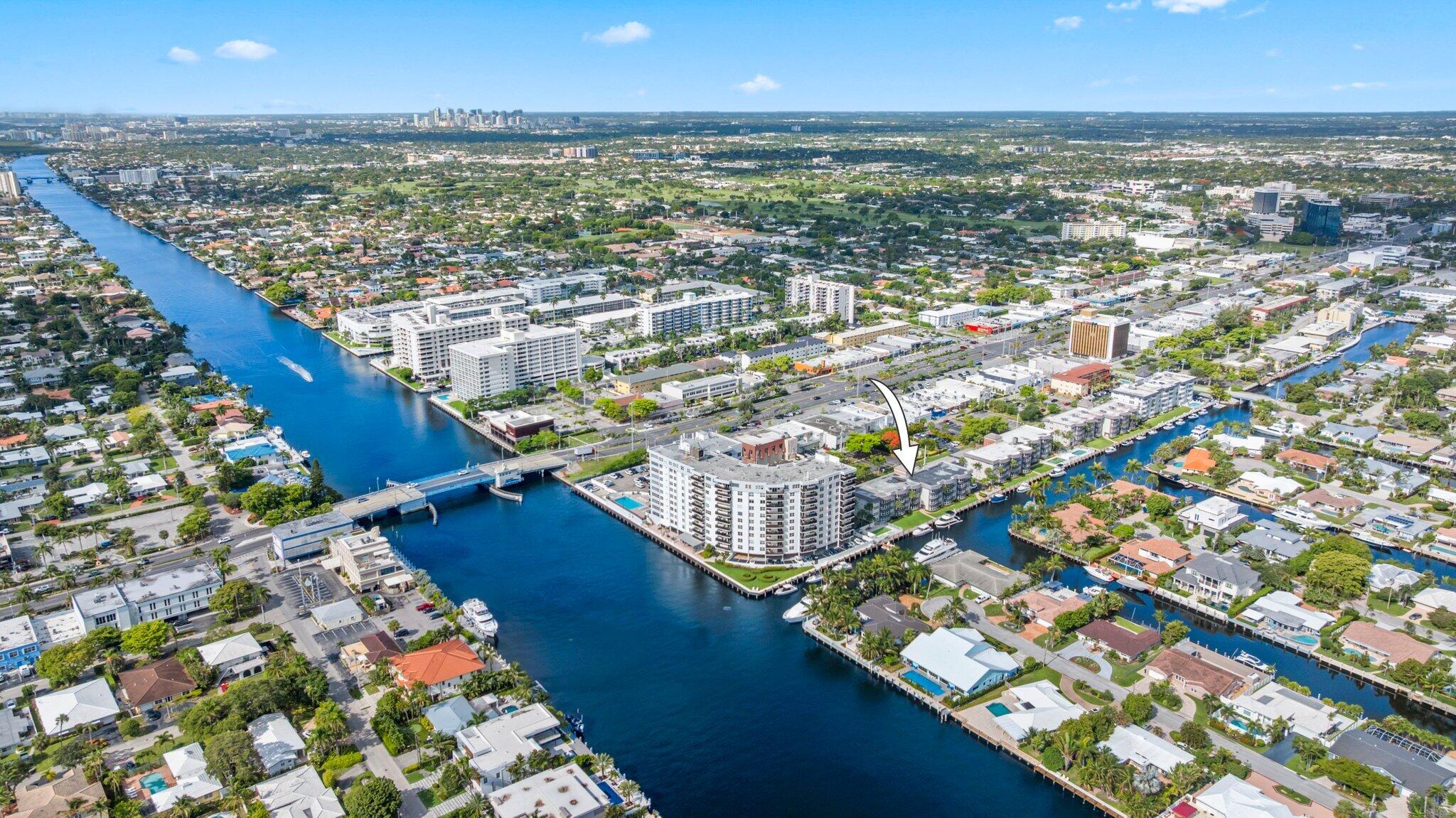 3121 NE 51st #204e, Fort Lauderdale FL 33308