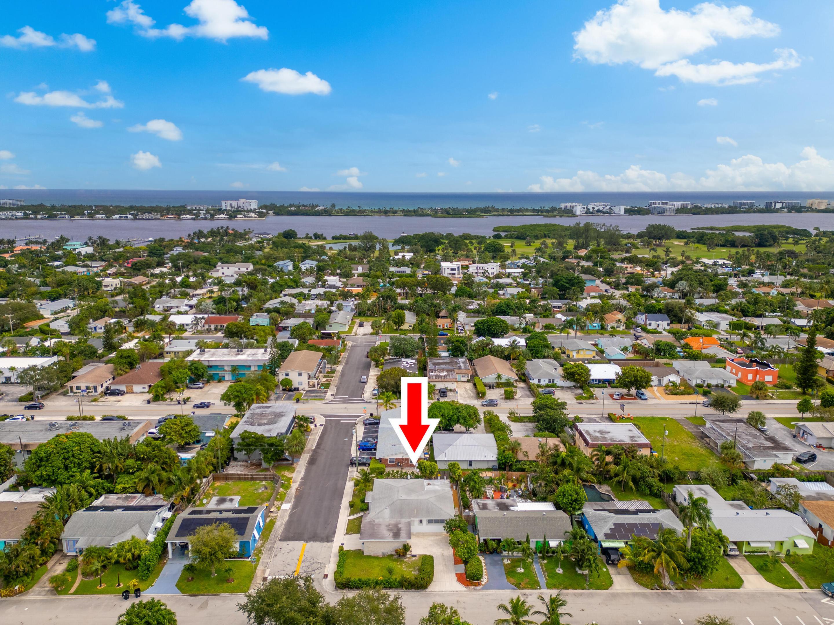 1428 N M, Lake Worth FL 33460