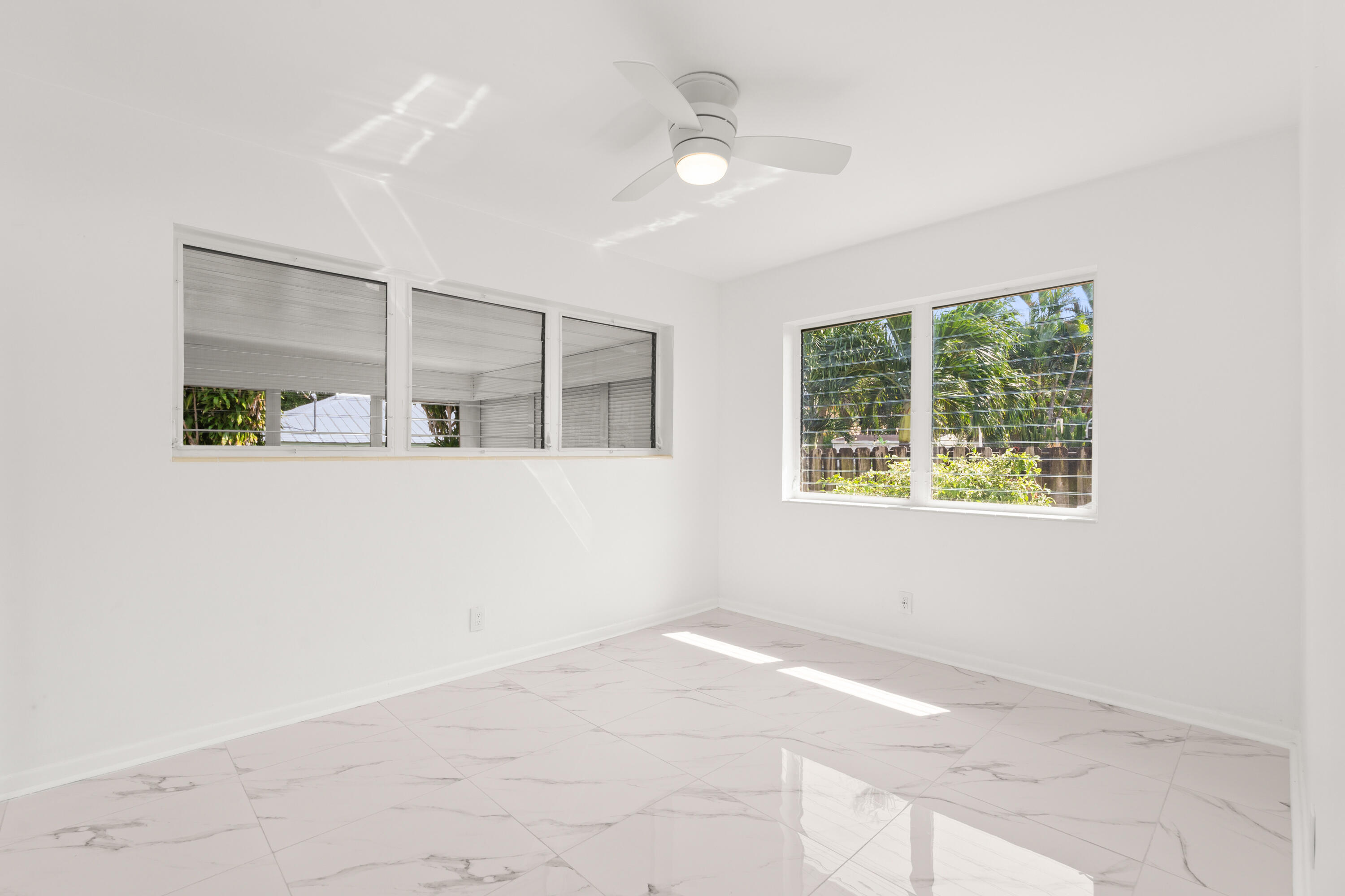 1428 N M, Lake Worth FL 33460