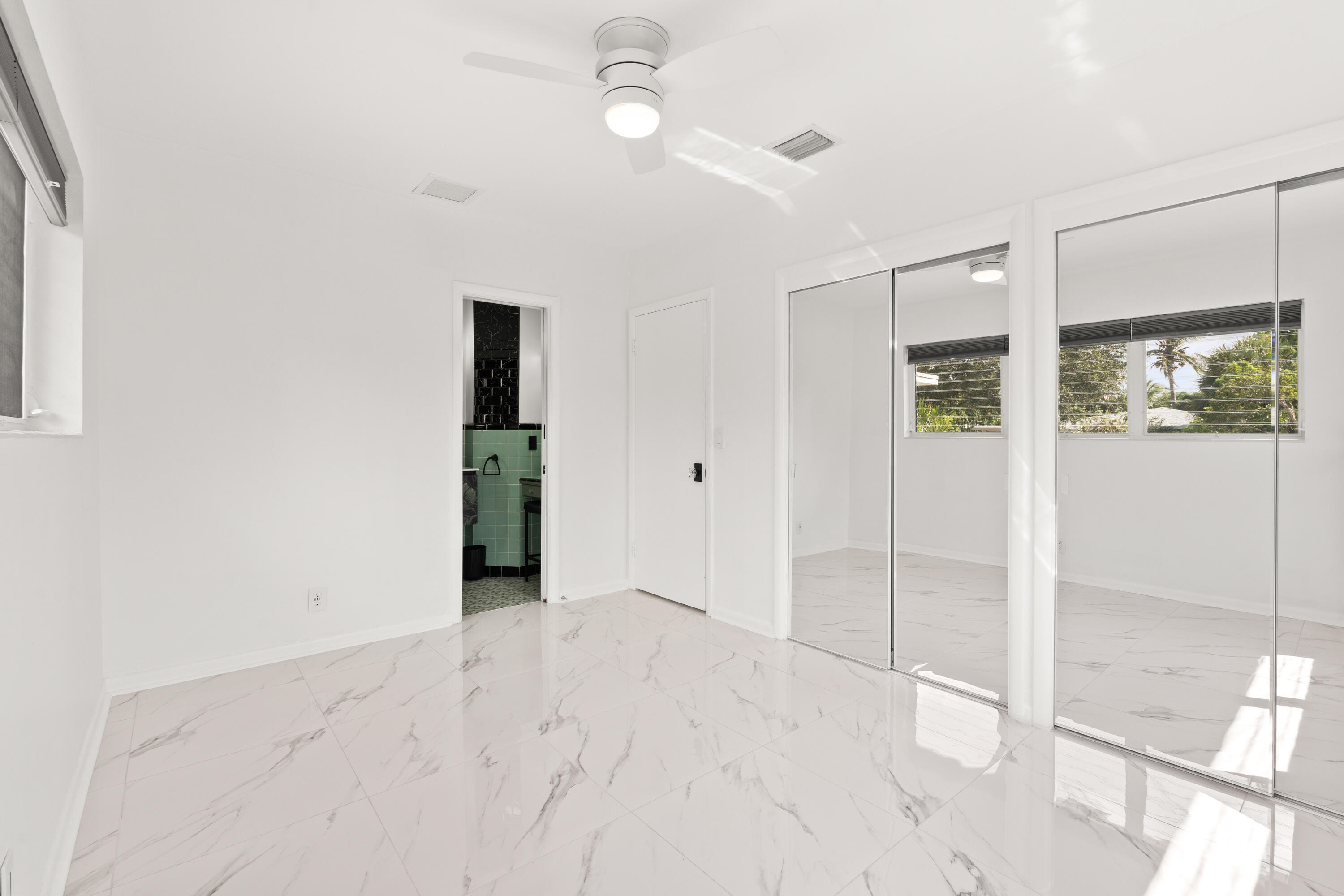 1428 N M, Lake Worth FL 33460