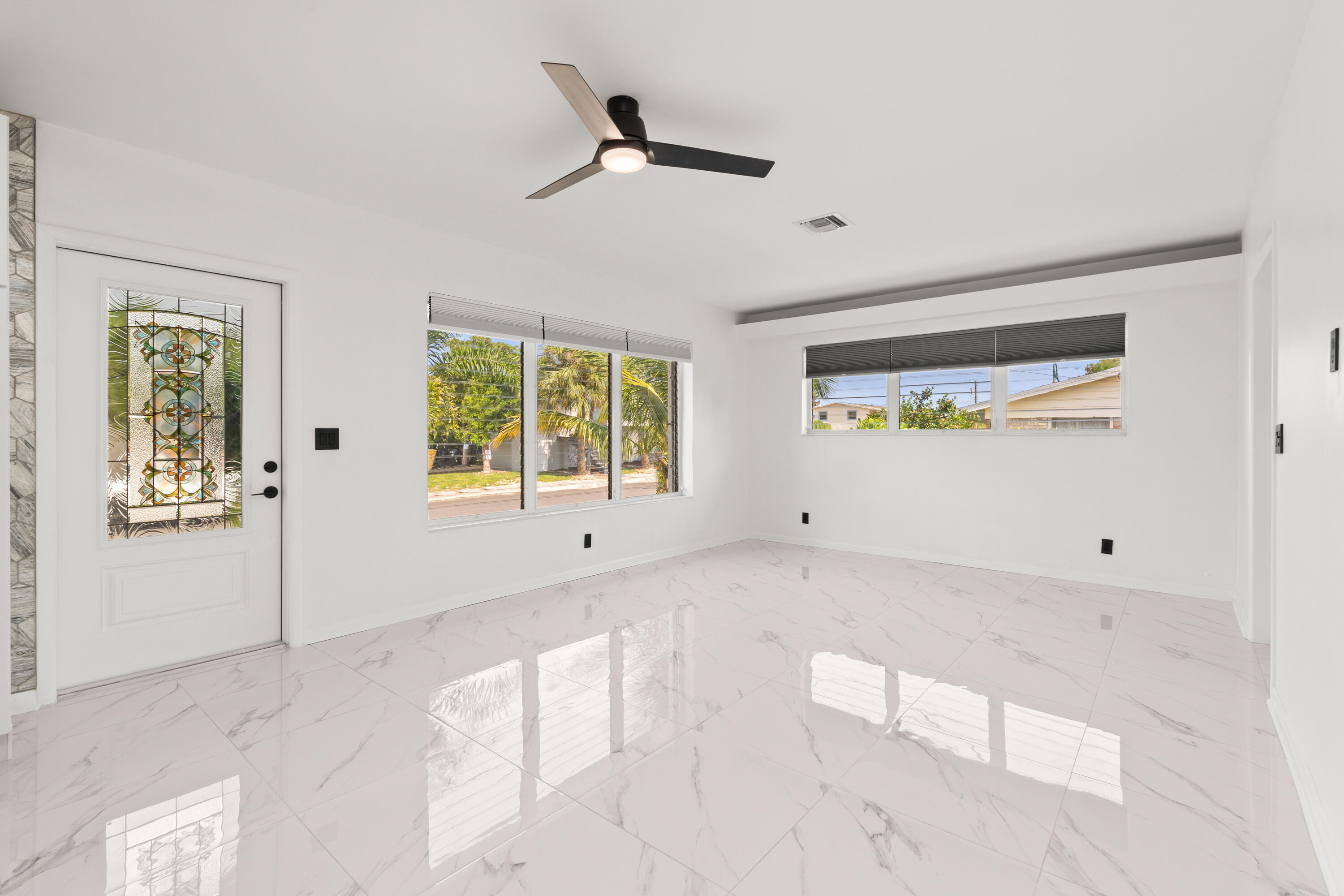 1428 N M, Lake Worth FL 33460