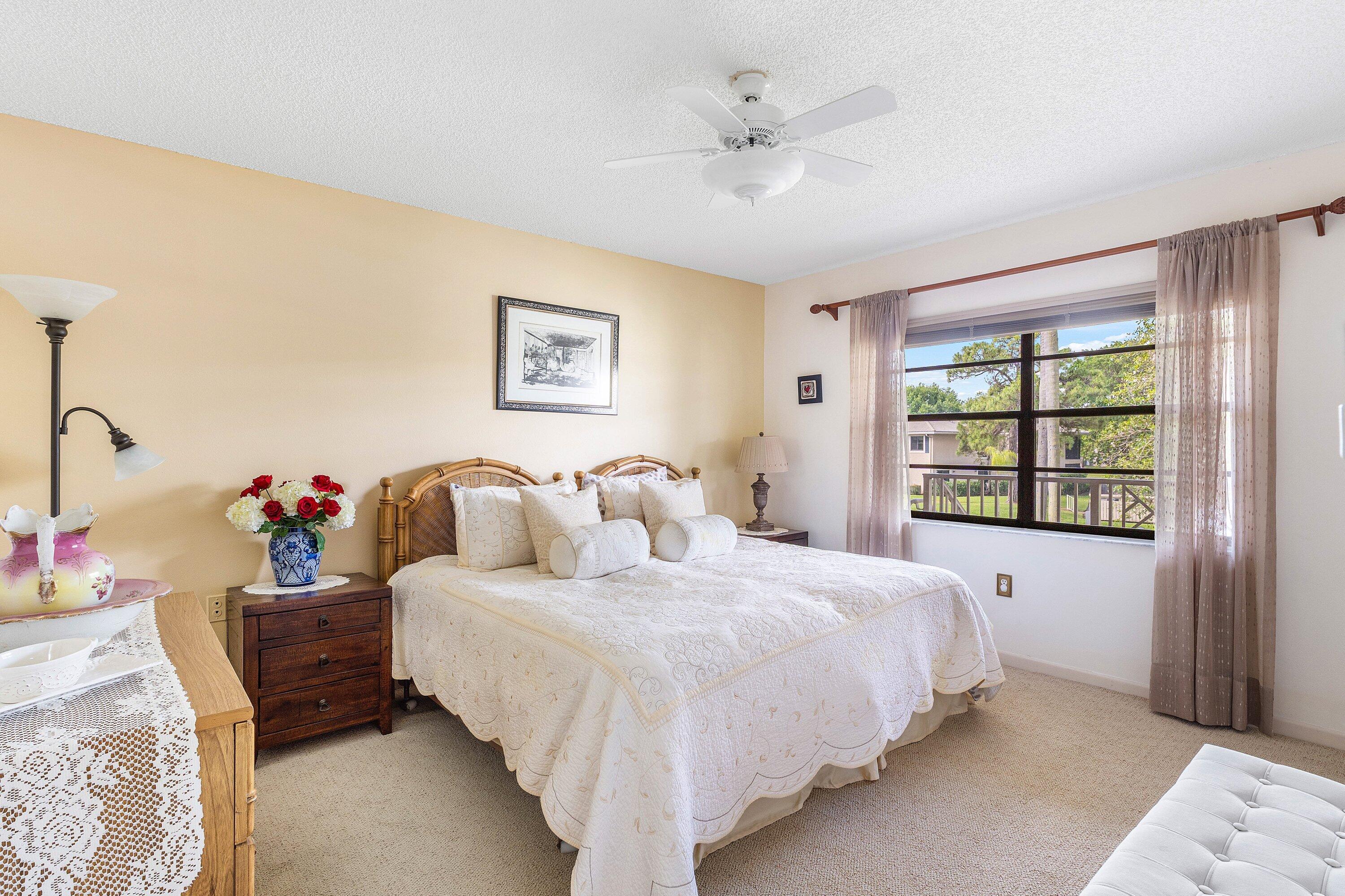 29 Stratford #B, Boynton Beach FL 33436