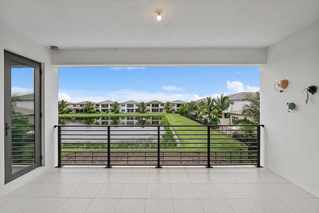 17057 Watersprite Lakes, Boca Raton FL 33496