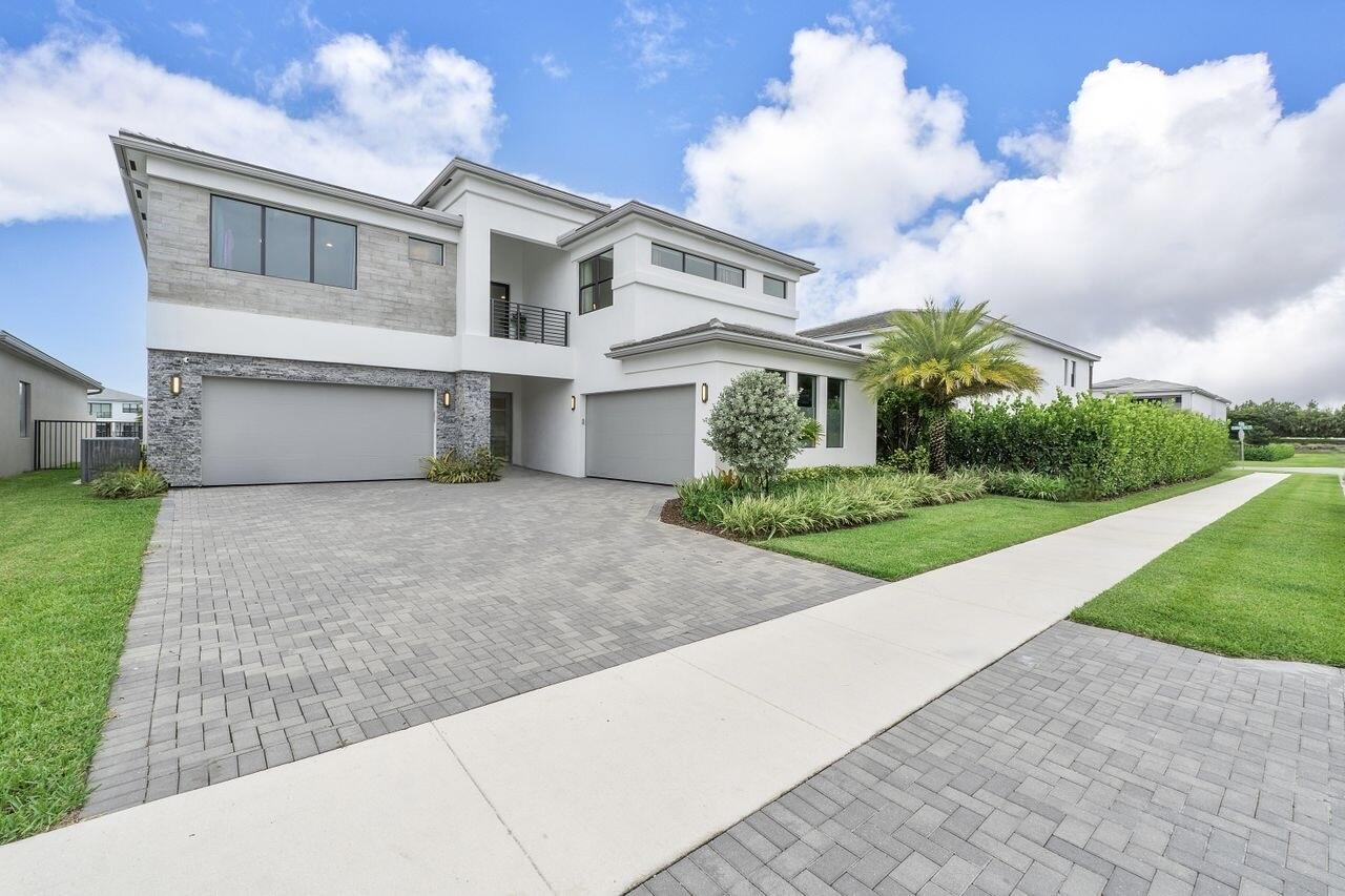 17057 Watersprite Lakes, Boca Raton FL 33496