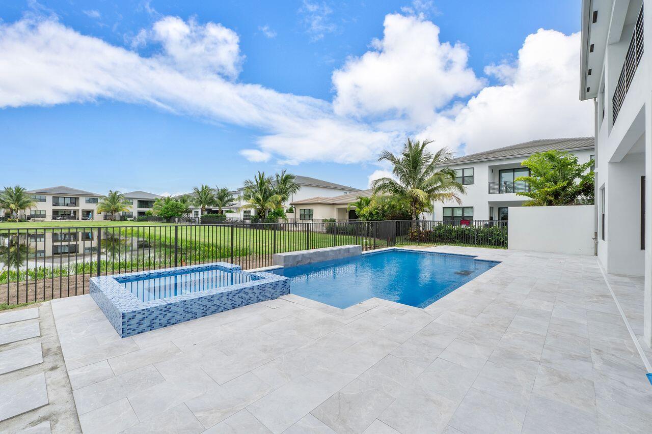17057 Watersprite Lakes, Boca Raton FL 33496