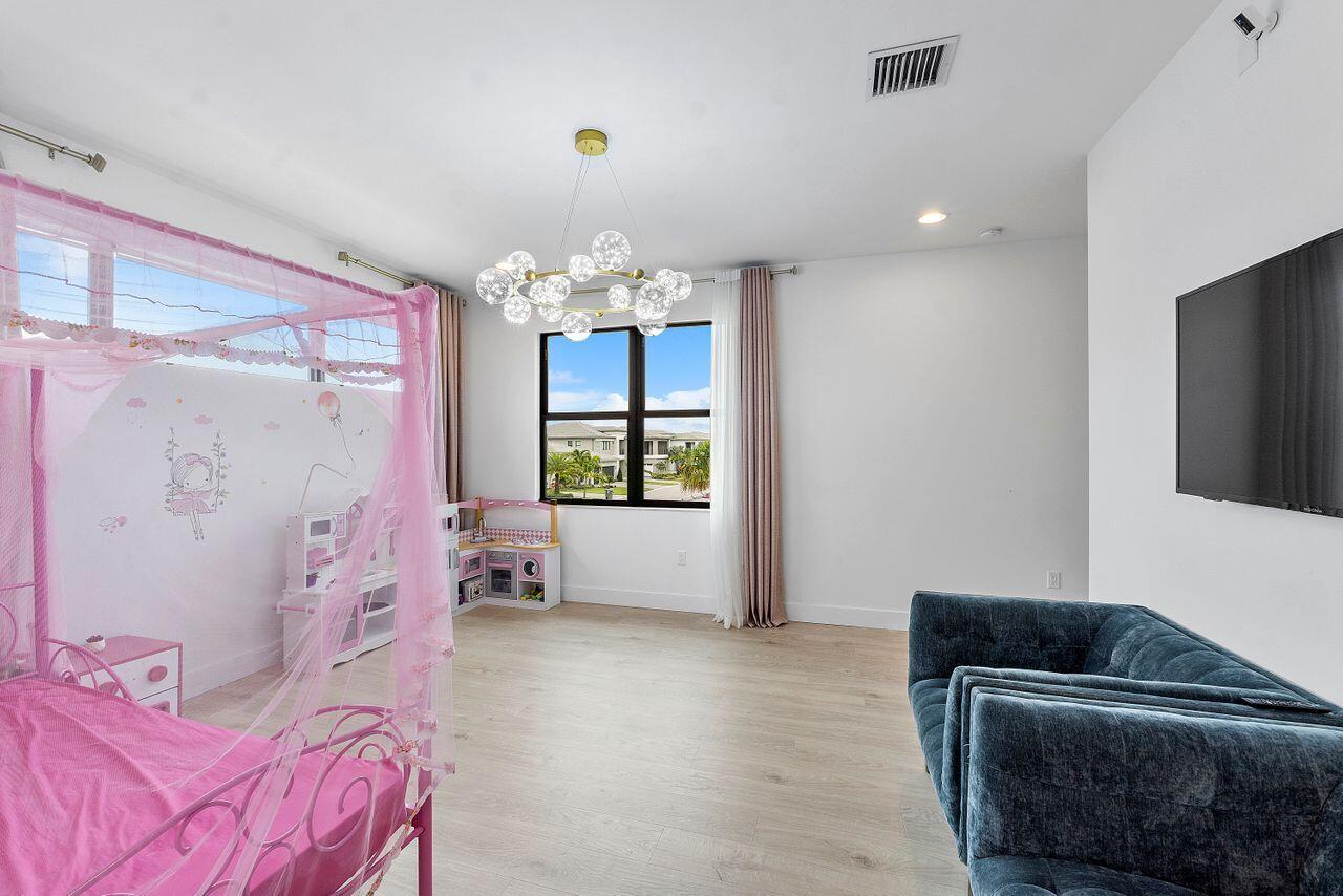 17057 Watersprite Lakes, Boca Raton FL 33496