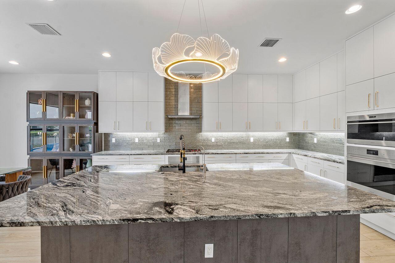 17057 Watersprite Lakes, Boca Raton FL 33496