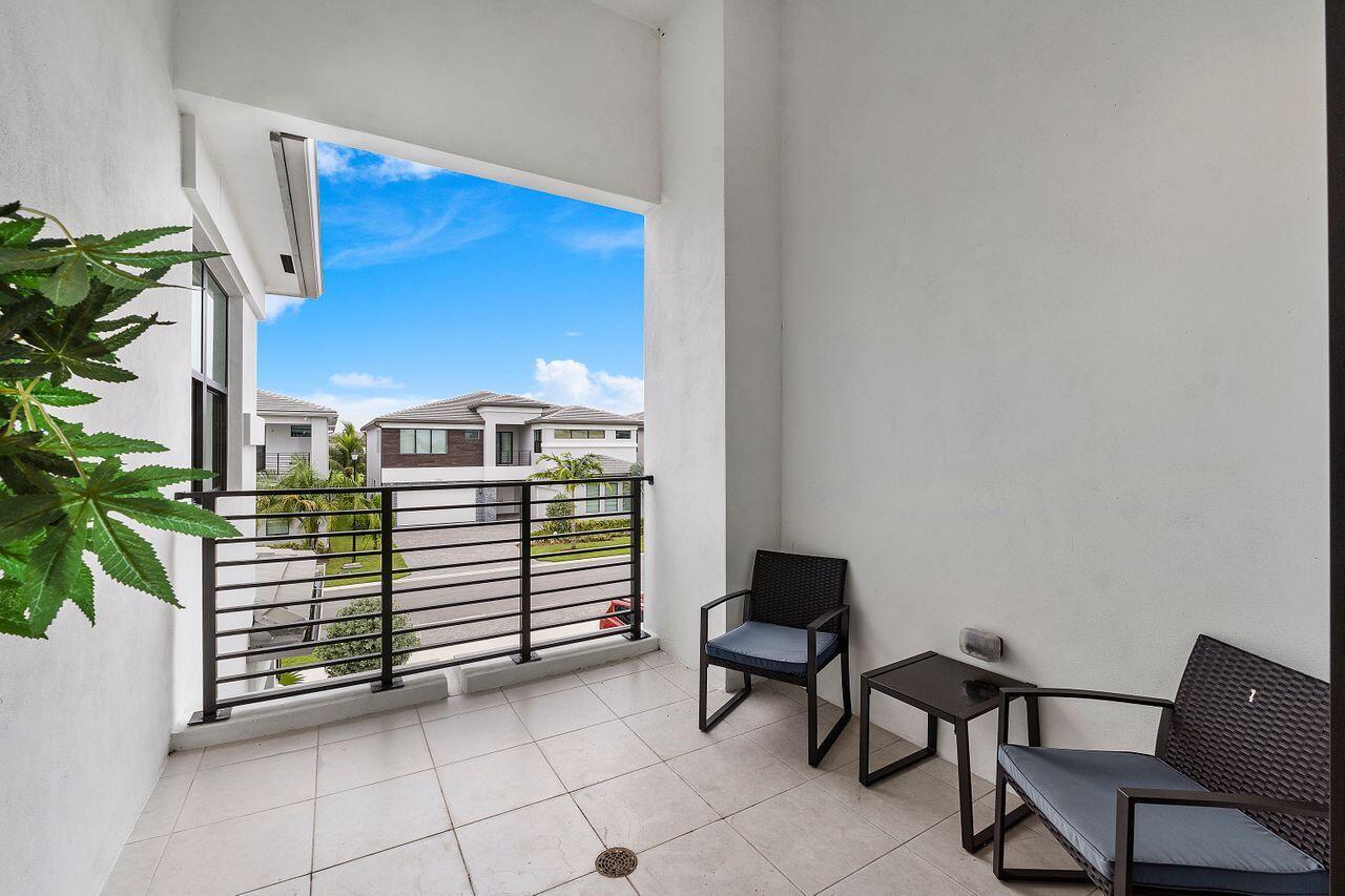 17057 Watersprite Lakes, Boca Raton FL 33496