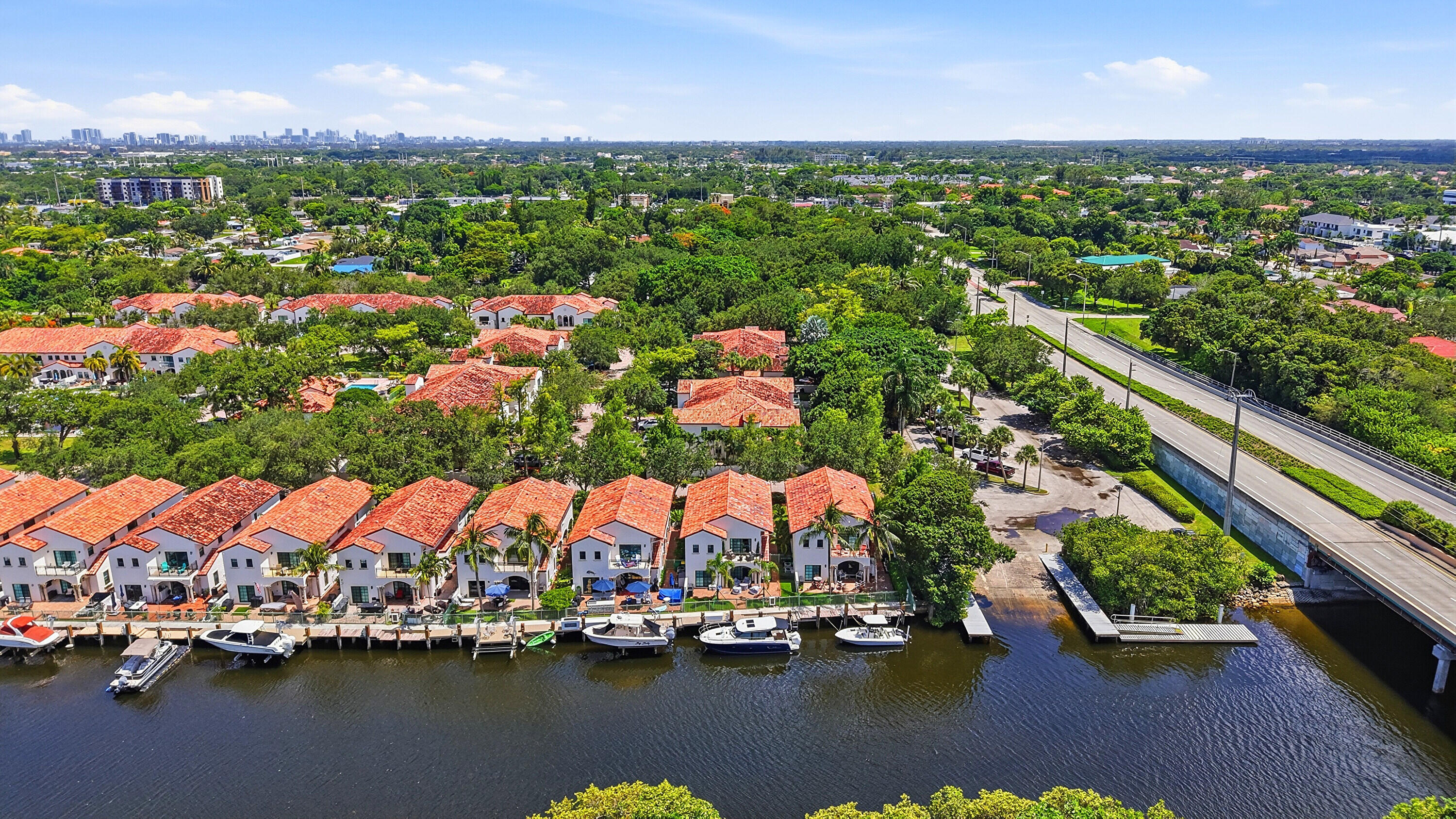4419 Hidden Harbour #4419, Dania Beach FL 33312