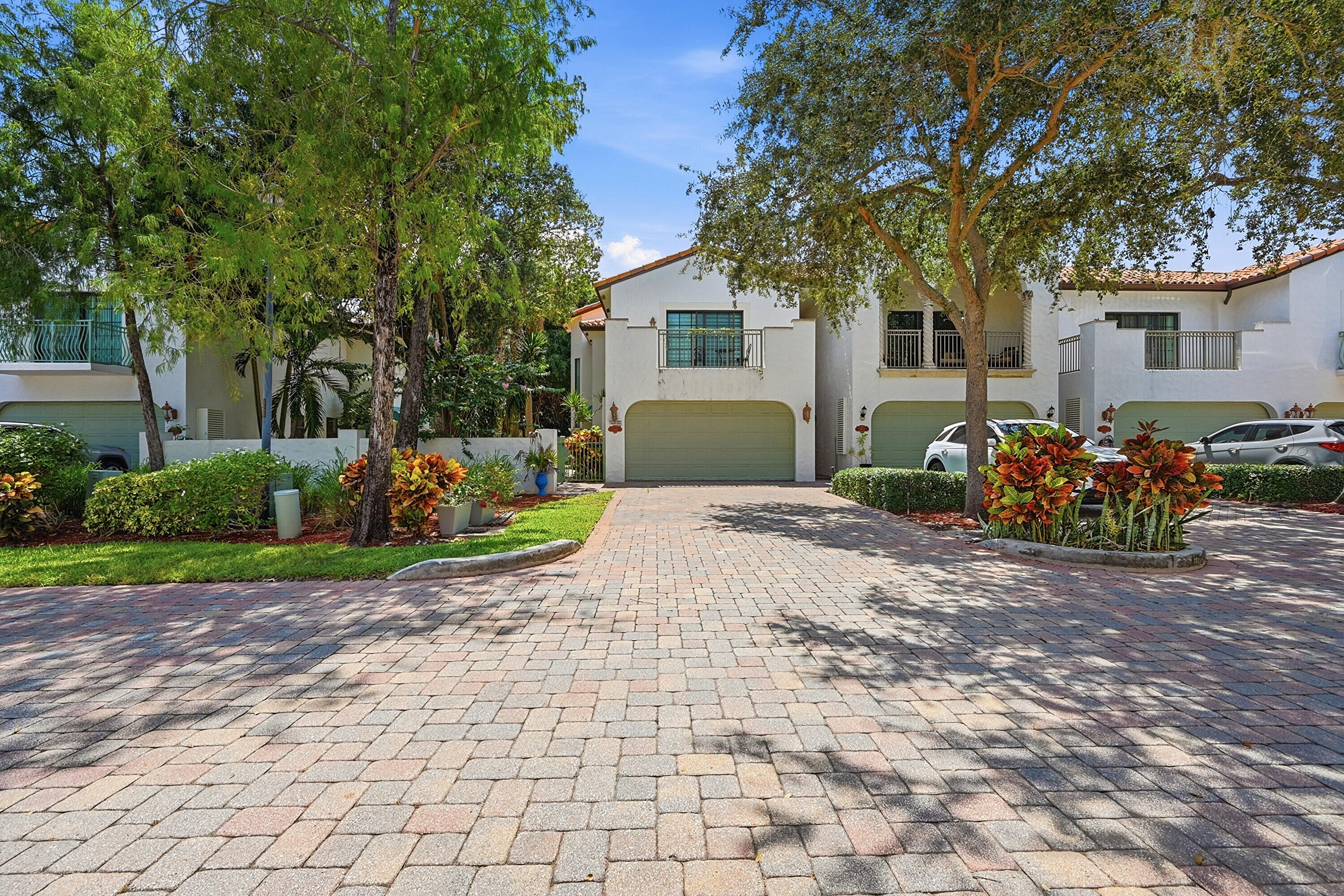 4419 Hidden Harbour #4419, Dania Beach FL 33312