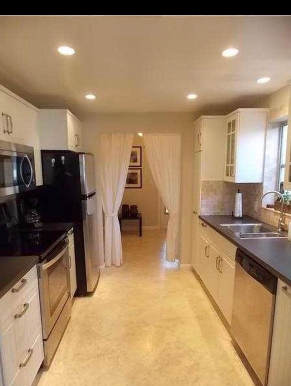 2901 33rd #1c, Fort Lauderdale FL 33308