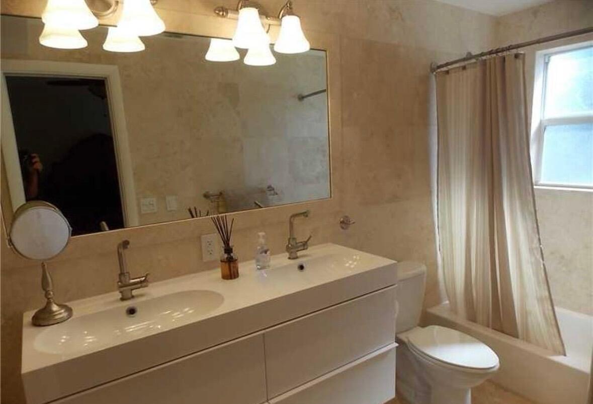 2901 33rd #1c, Fort Lauderdale FL 33308